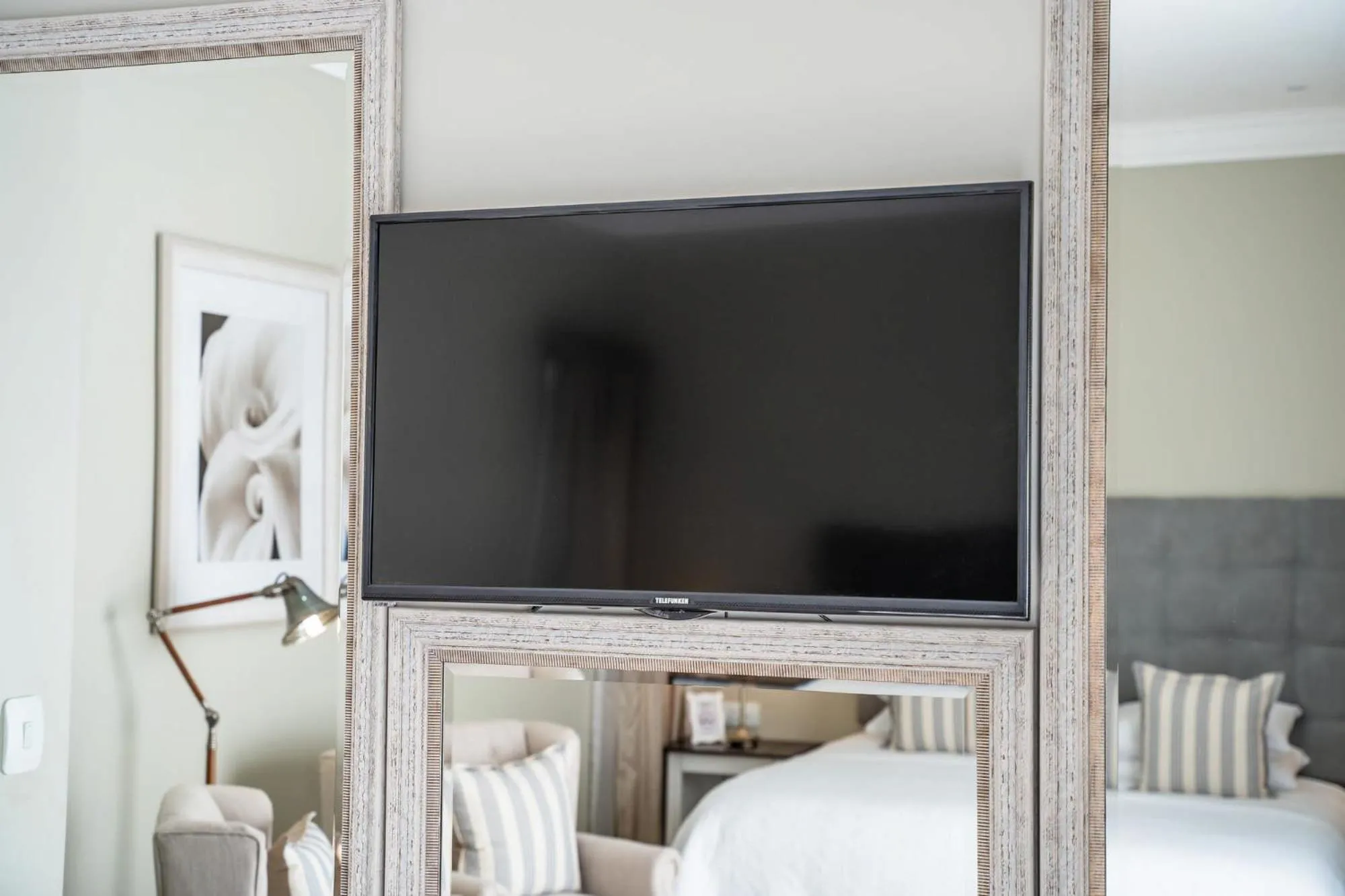 TV and multimedia, Bed in AnnVilla Guesthouse