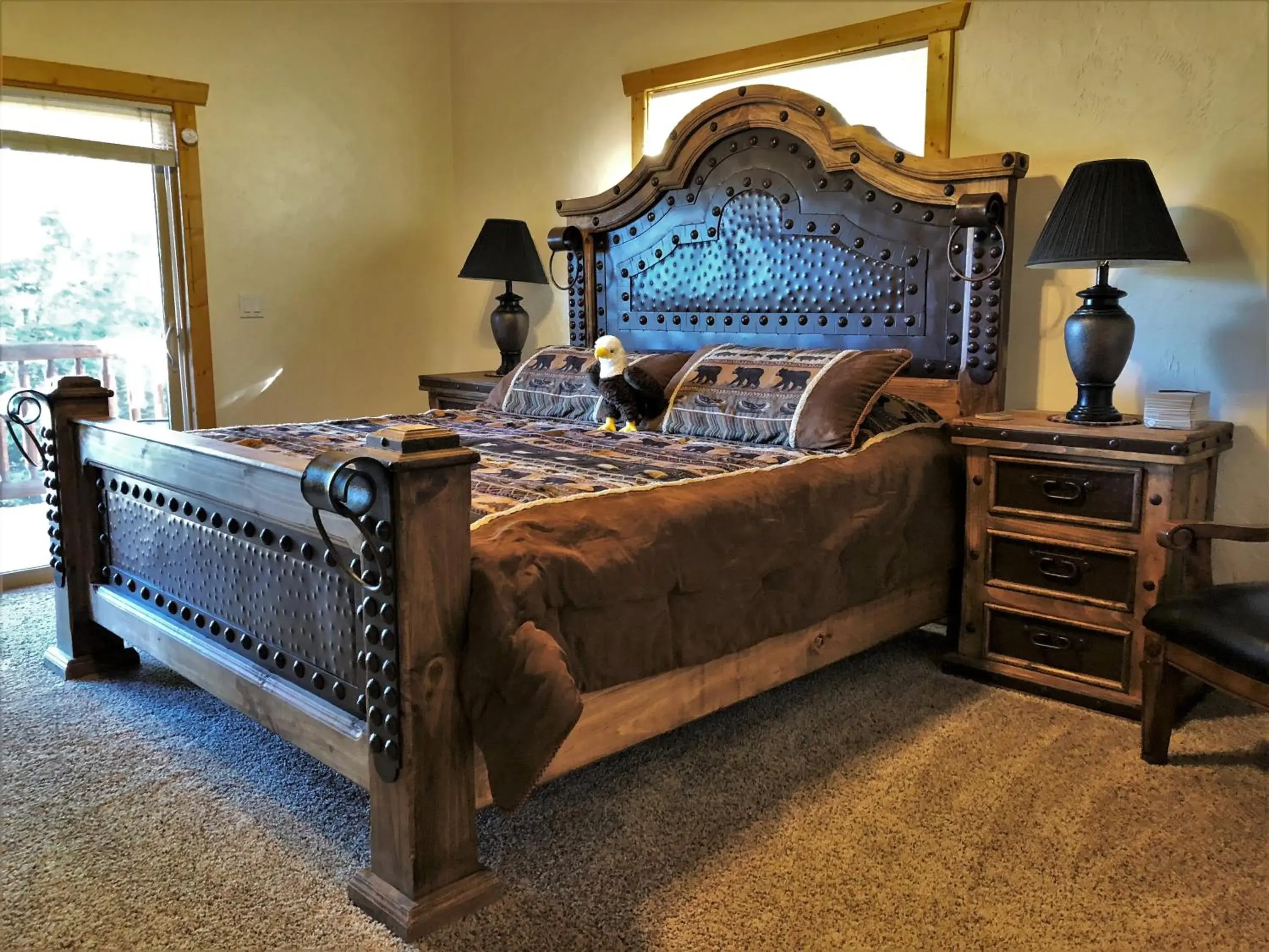 Deluxe King Room in The Hideaway Lodge Deluxe King Room in The Hideaway Lodge