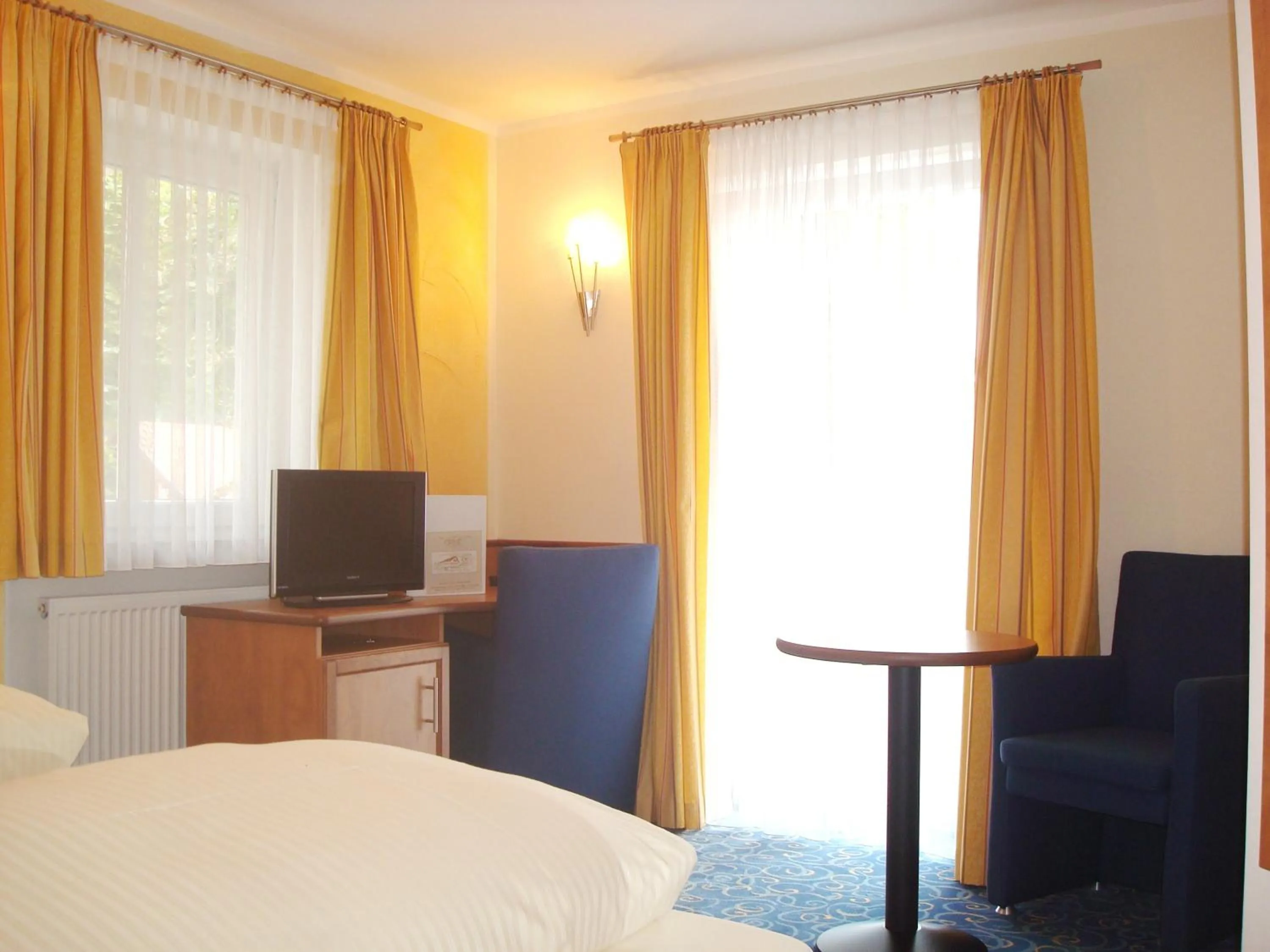 Photo of the whole room, Bed in Hotel Gasthof Seefelder Hof