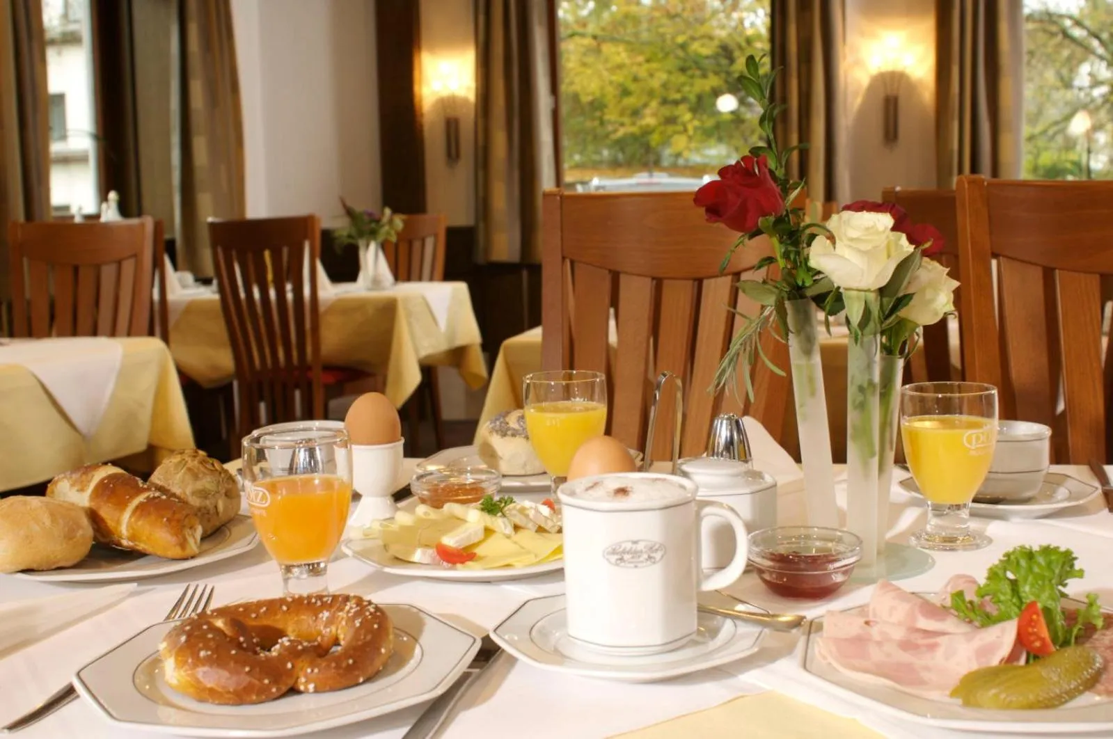 Breakfast in Hotel Gasthof Seefelder Hof