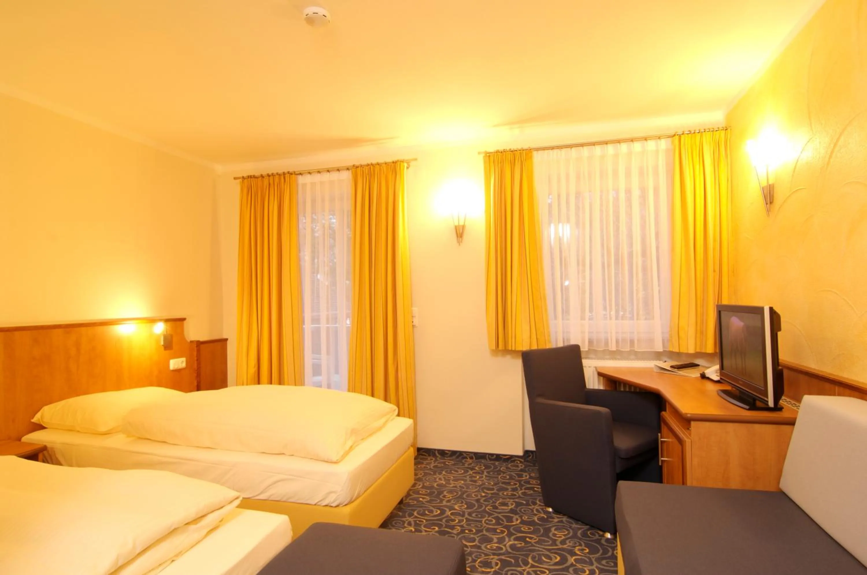 Bed in Hotel Gasthof Seefelder Hof