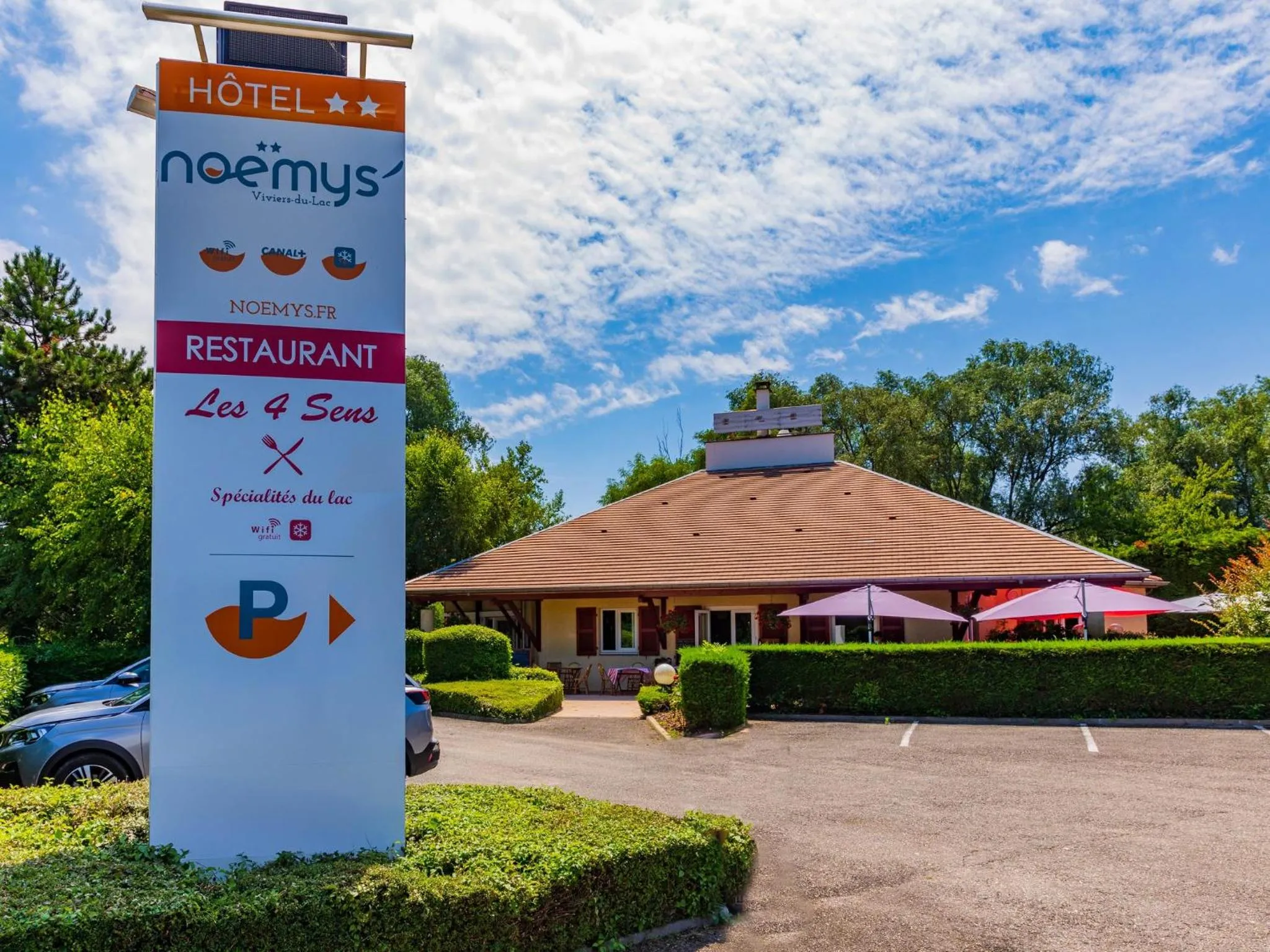 Parking in Noemys Viviers-du-lac