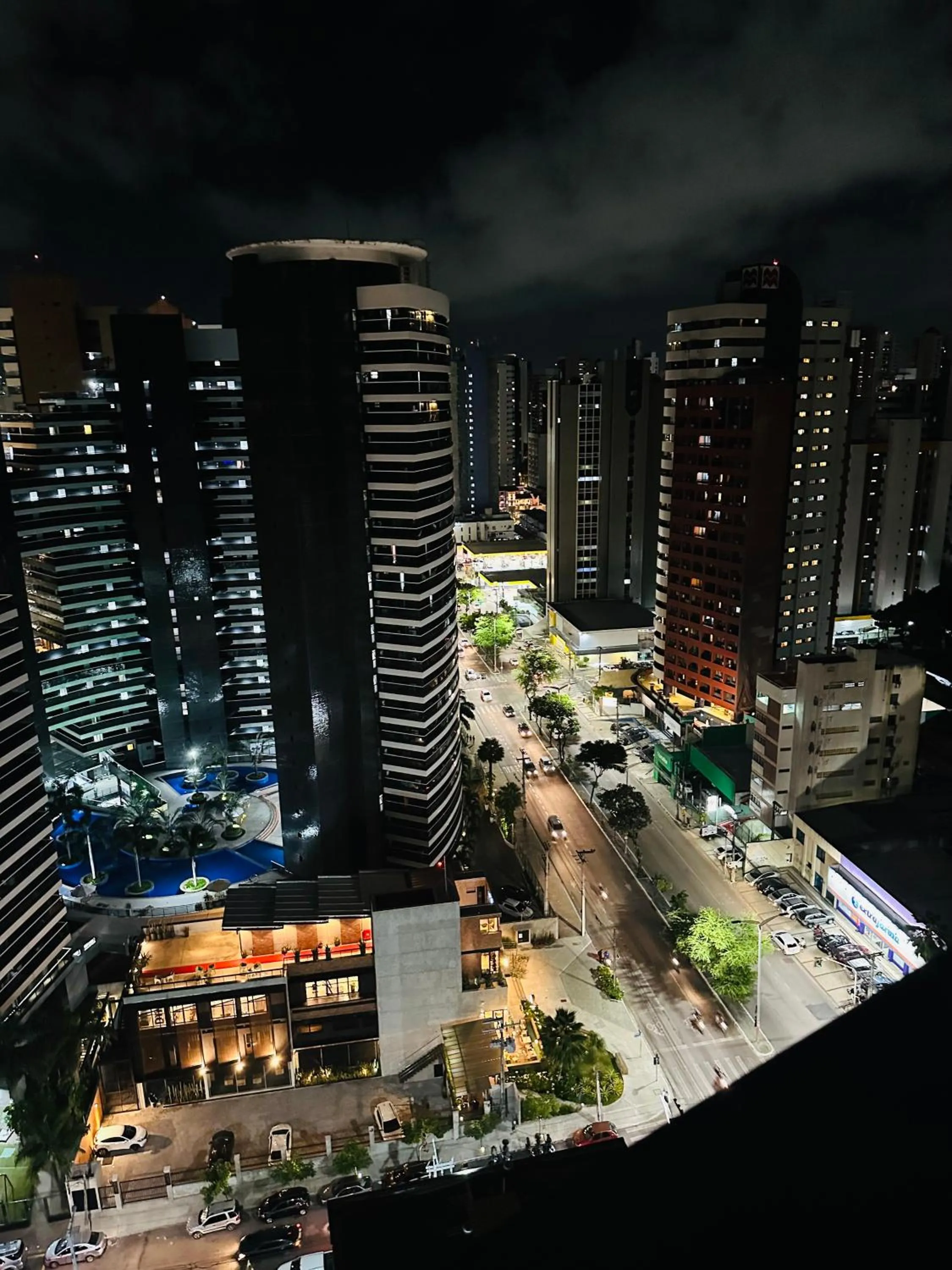 Night in Atlântico Flat Residence