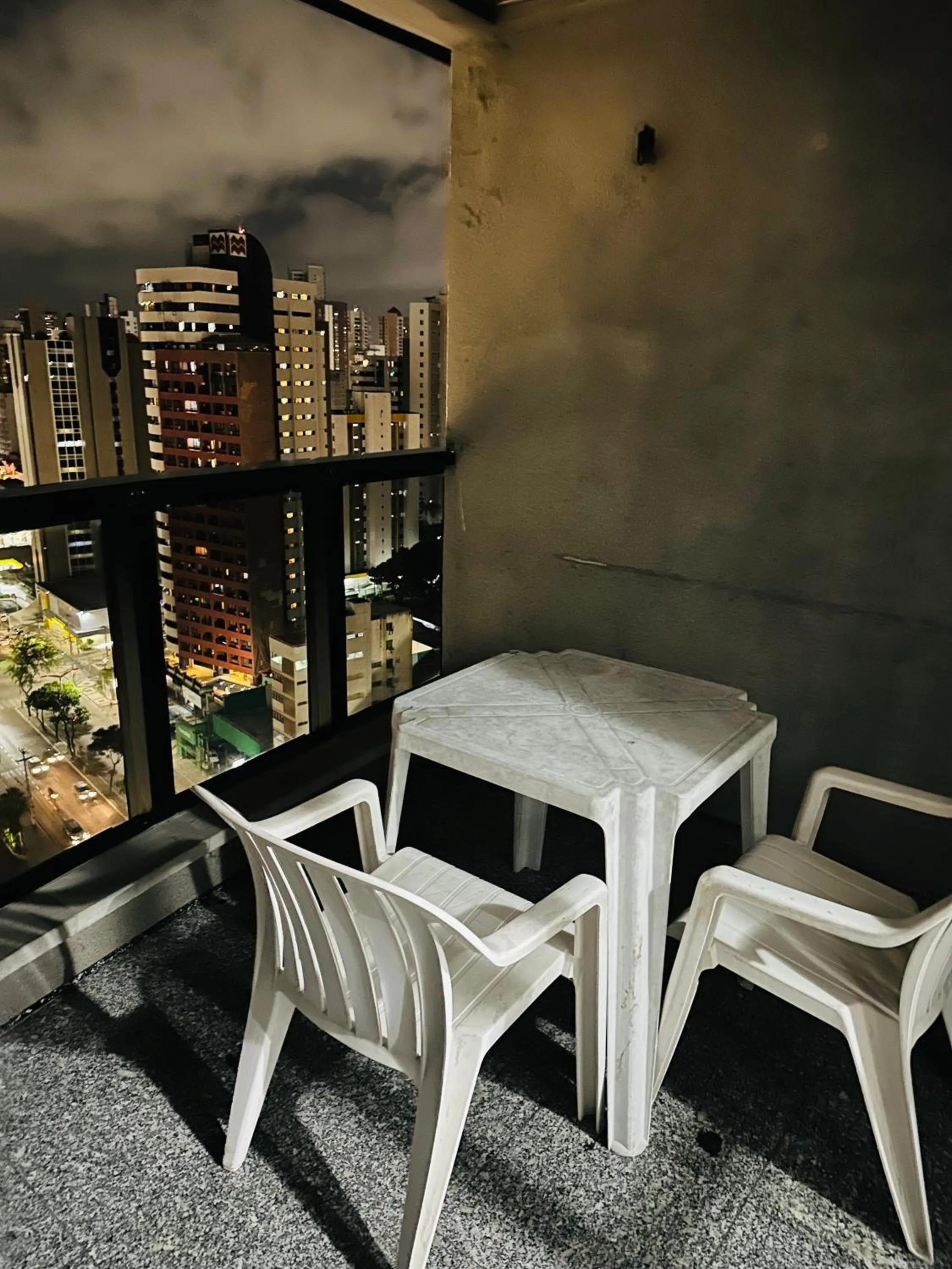 Night in Atlântico Flat Residence