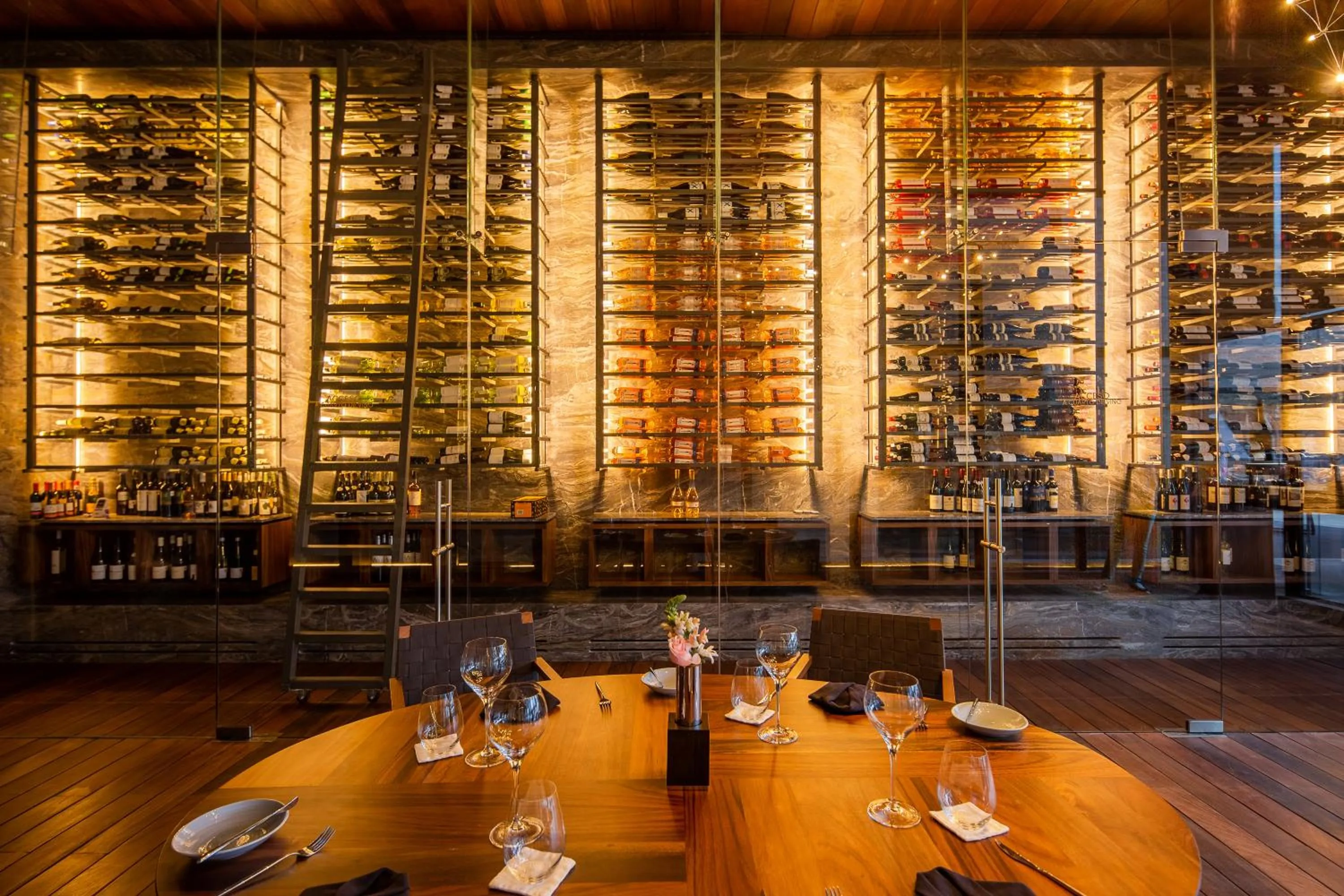 Restaurant/places to eat in The Club at Solaz Luxury Villas