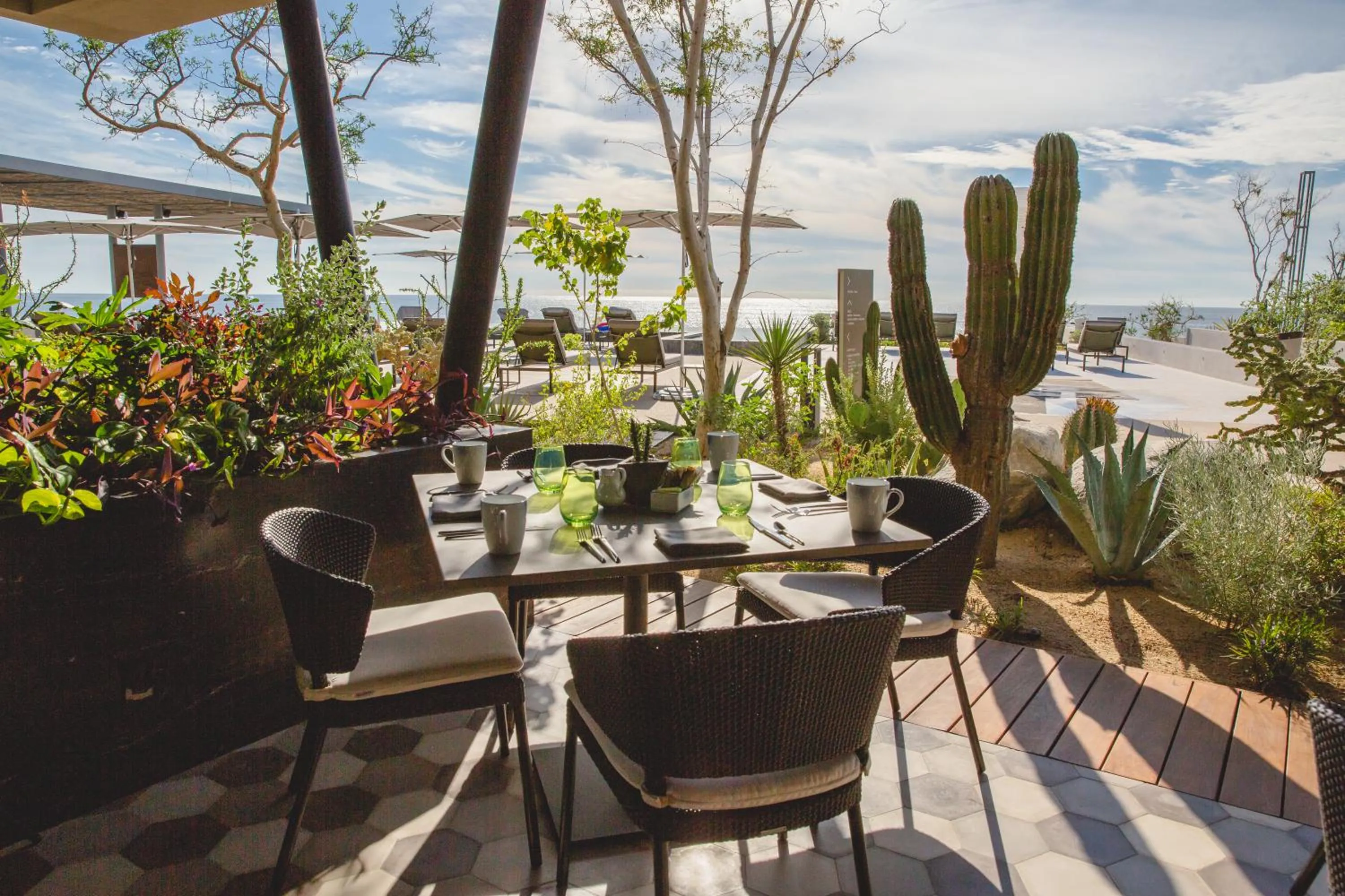 Restaurant/places to eat in The Club at Solaz Luxury Villas