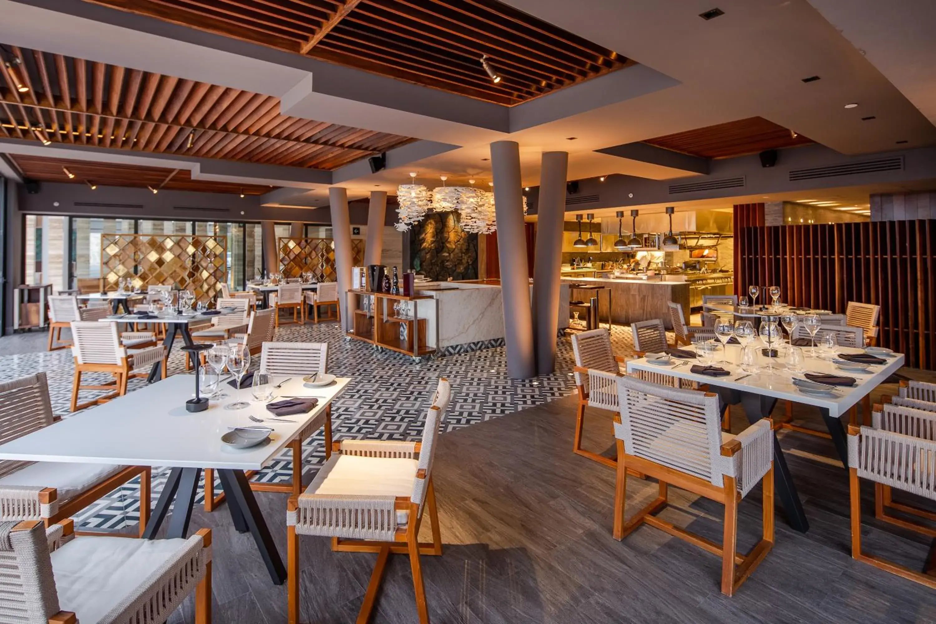 Restaurant/places to eat in The Club at Solaz Luxury Villas Restaurant/places to eat in The Club at Solaz Luxury Villas