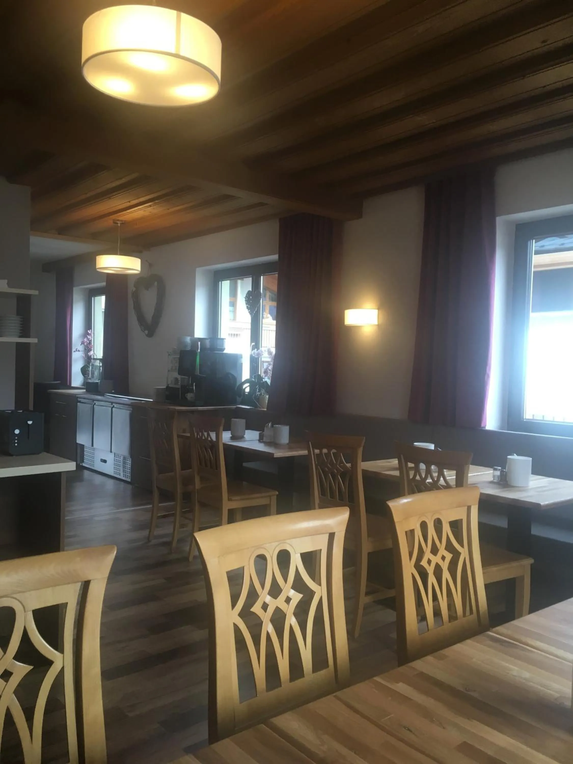 Buffet breakfast in Magali's, Bed & Breakfast - inclusive Summer Card