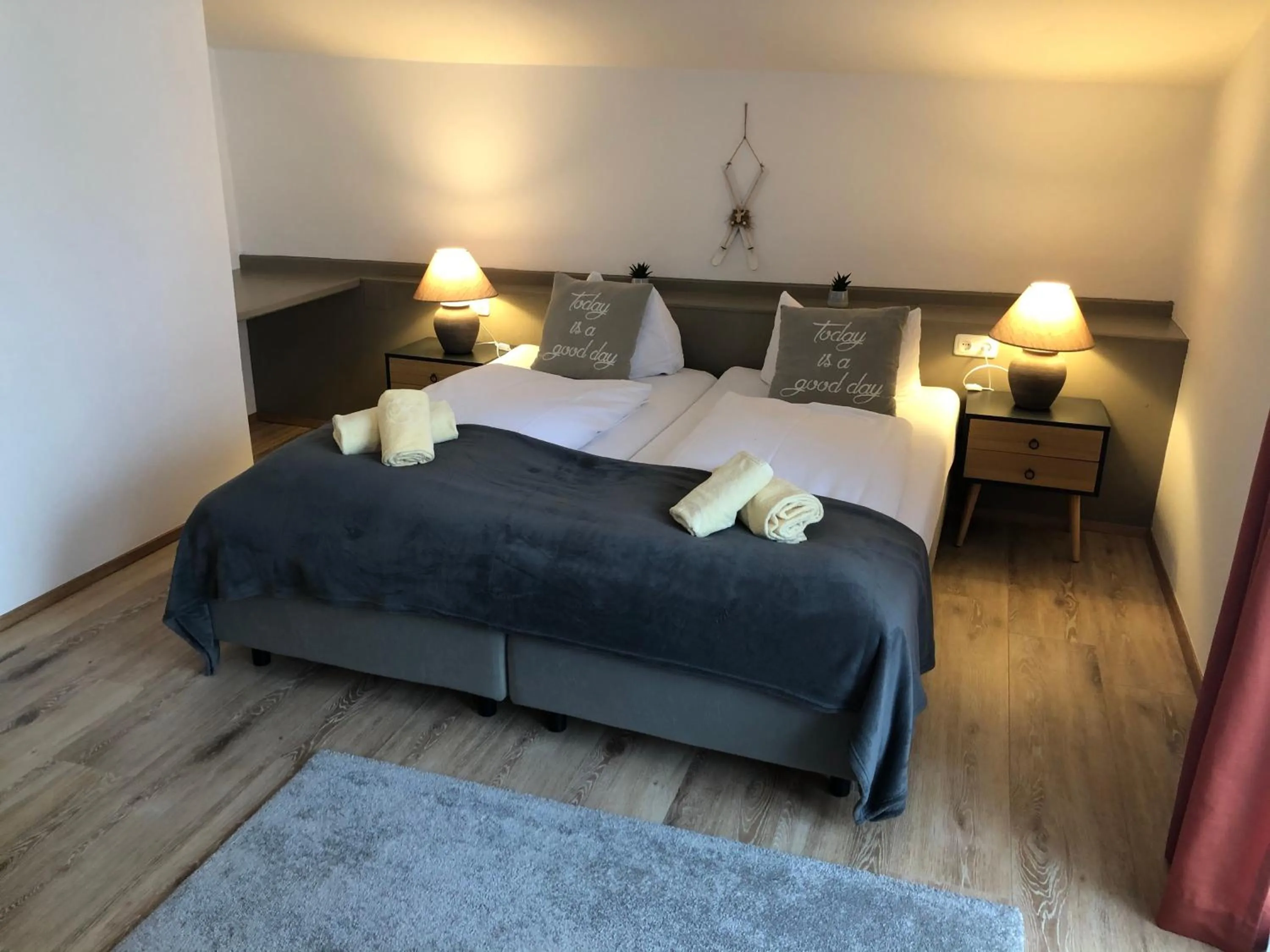 Photo of the whole room, Bed in Magali's, Bed & Breakfast - inclusive Summer Card