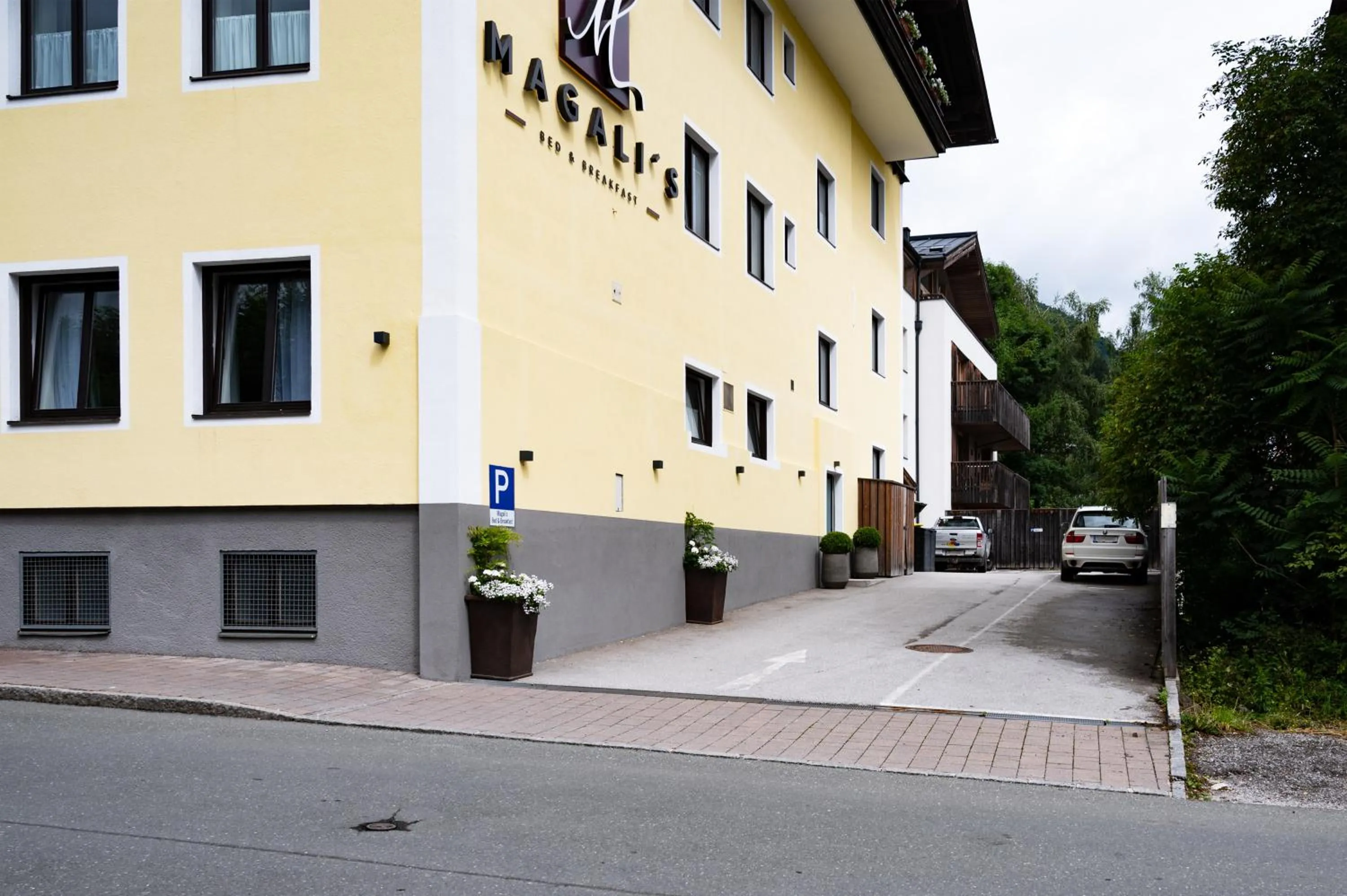 Magali's, Bed & Breakfast - inclusive Summer Card