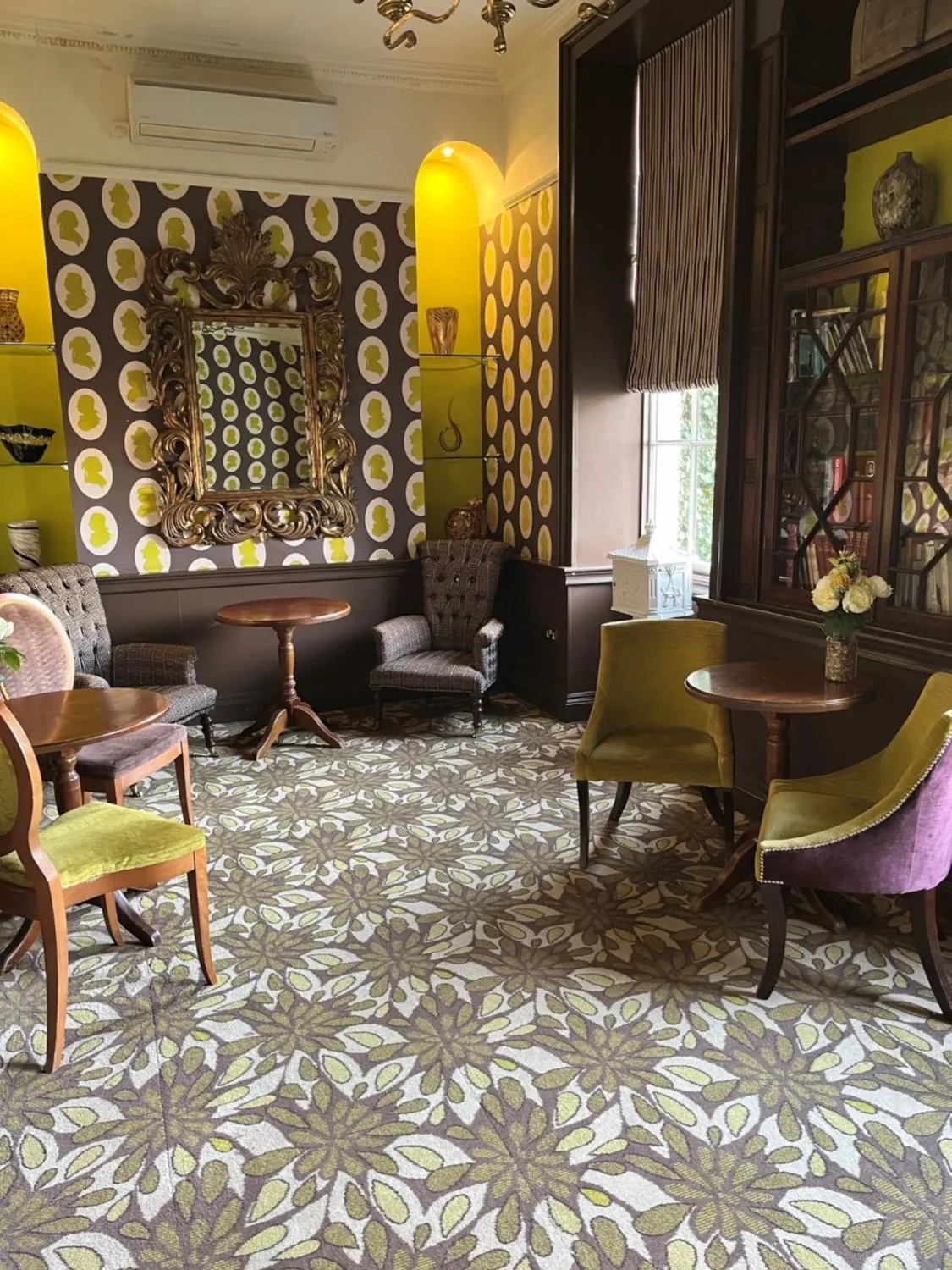 Seating area in The Riverside House Hotel