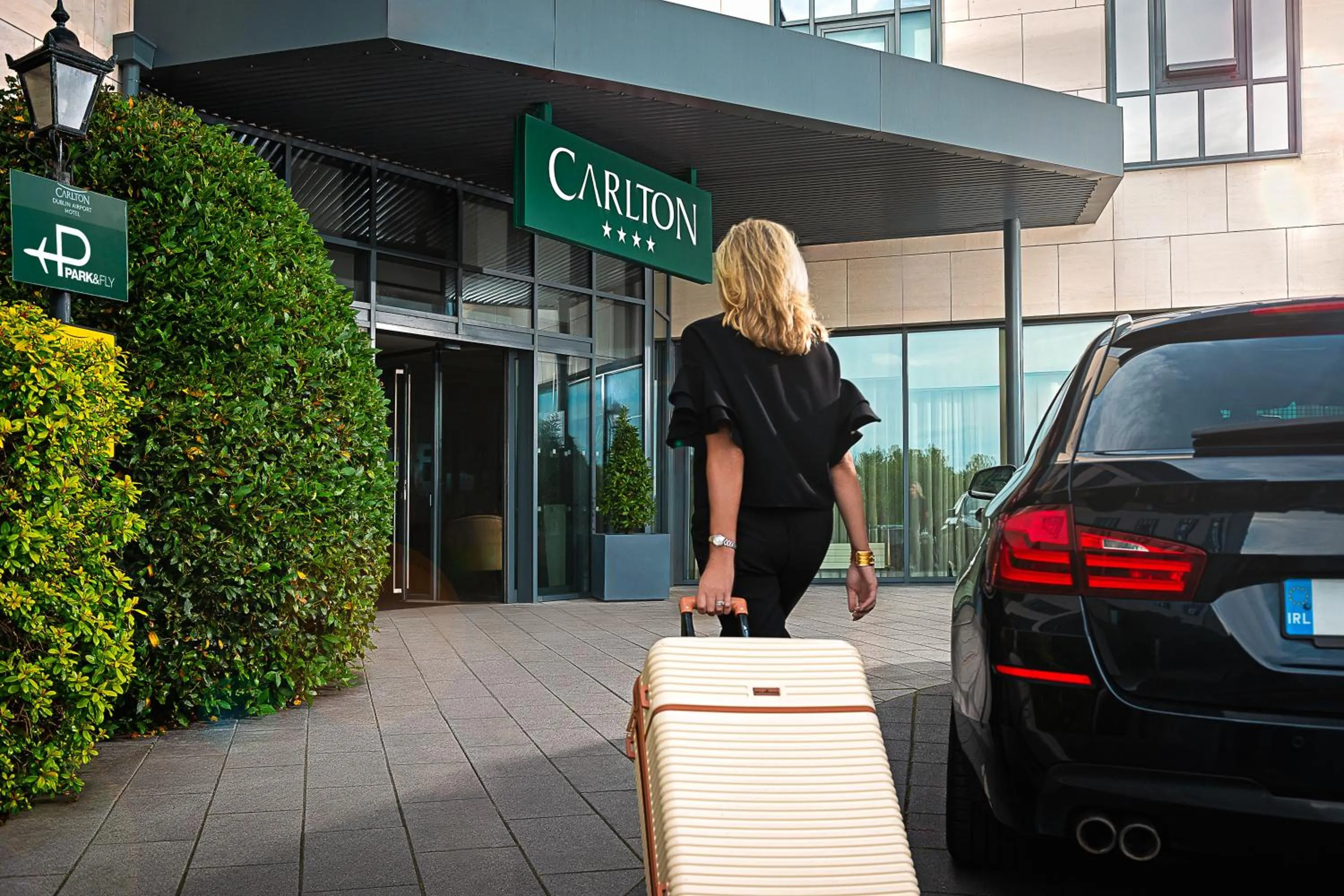 Parking in Carlton Hotel Dublin Airport