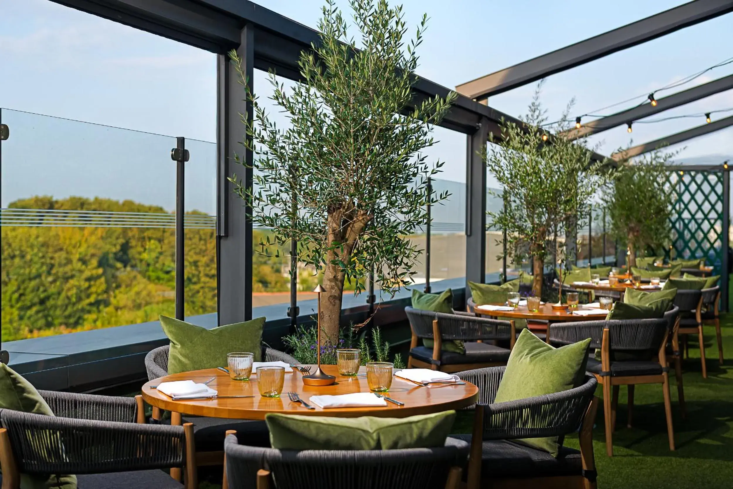 Restaurant/places to eat in Carlton Hotel Dublin Airport Restaurant/places to eat in Carlton Hotel Dublin Airport