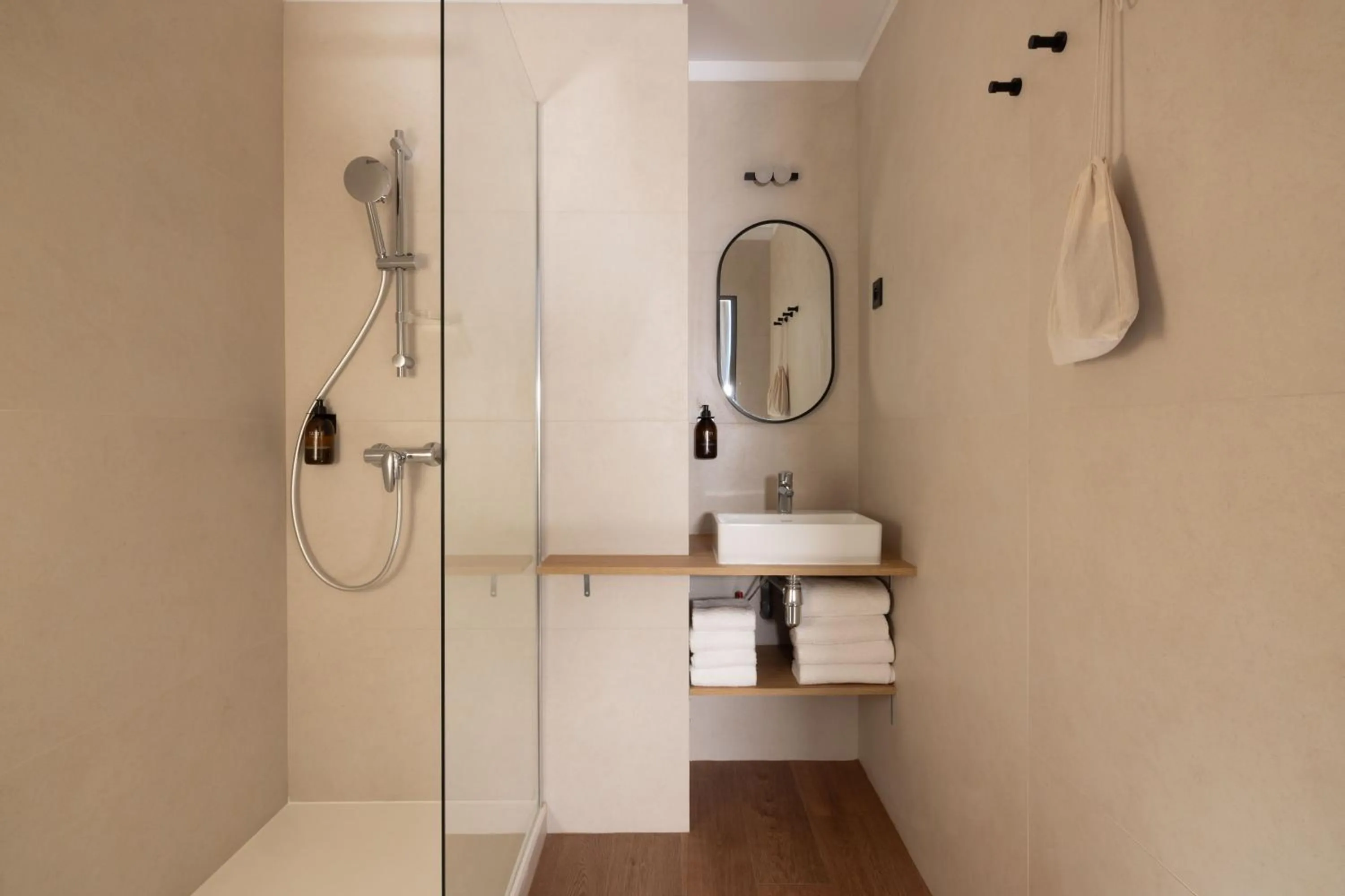 Bathroom in Korner Opera