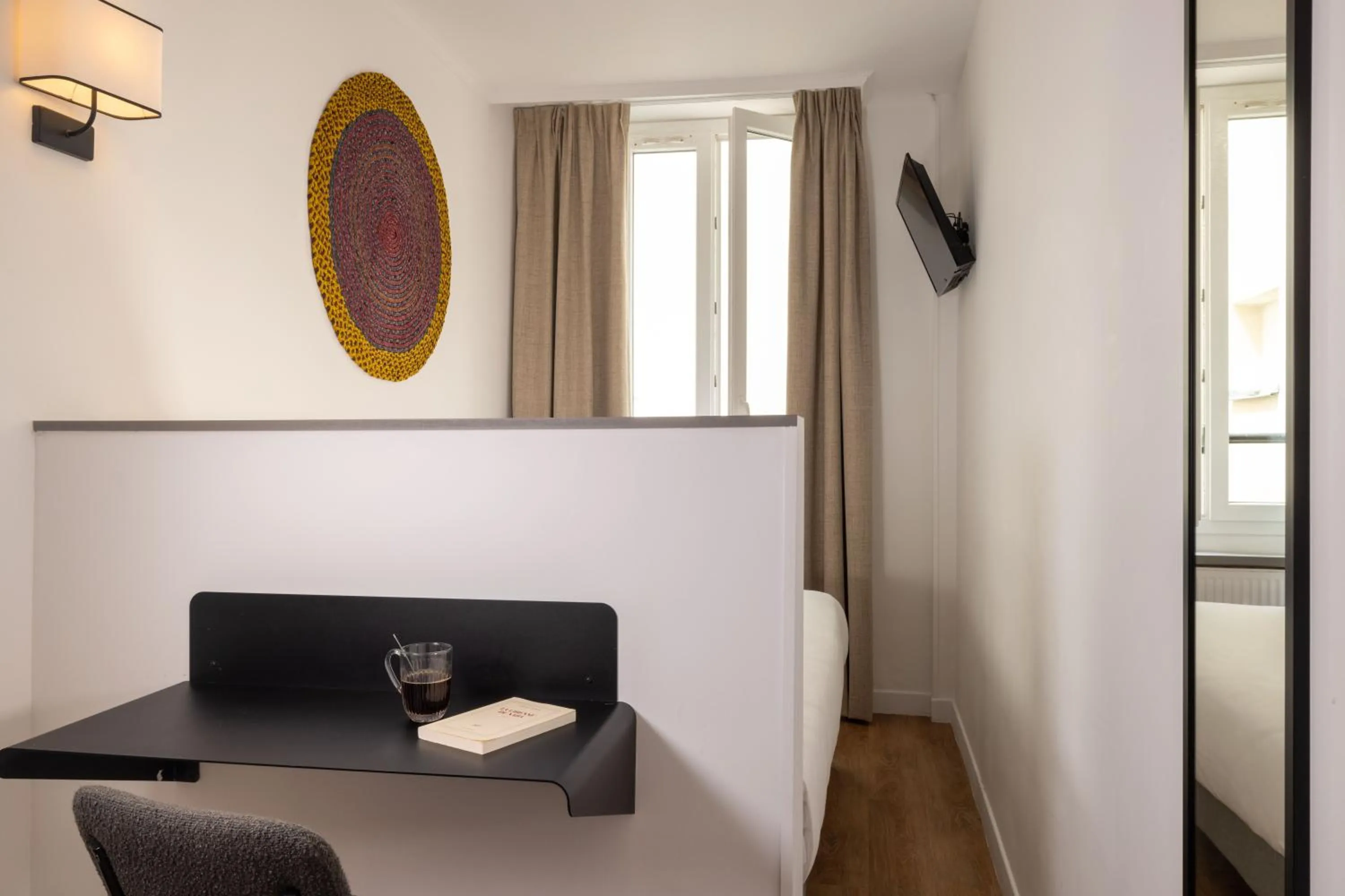 Photo of the whole room in Korner Opera