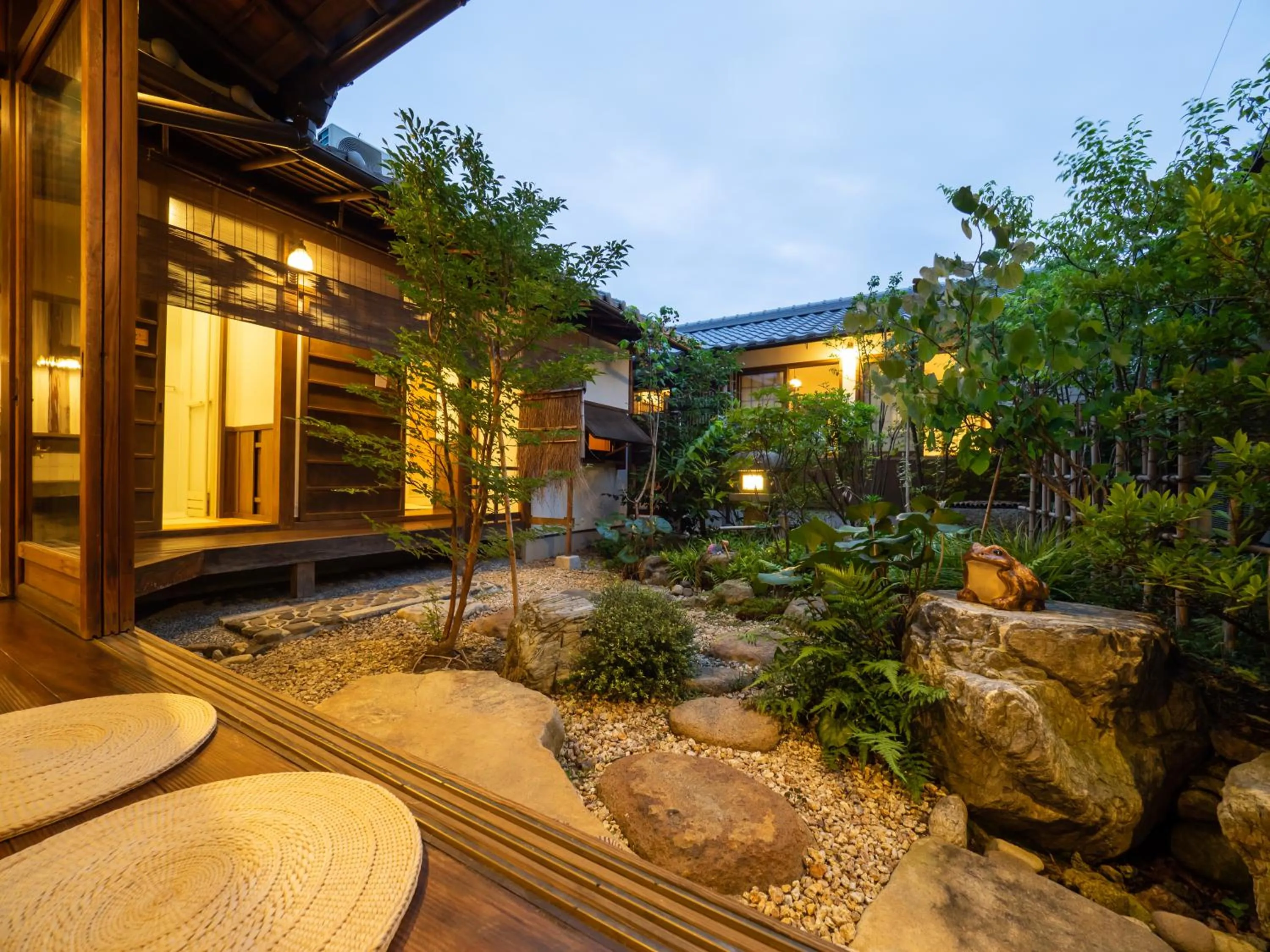 Inase Otsu Machiya Bed and Breakfast