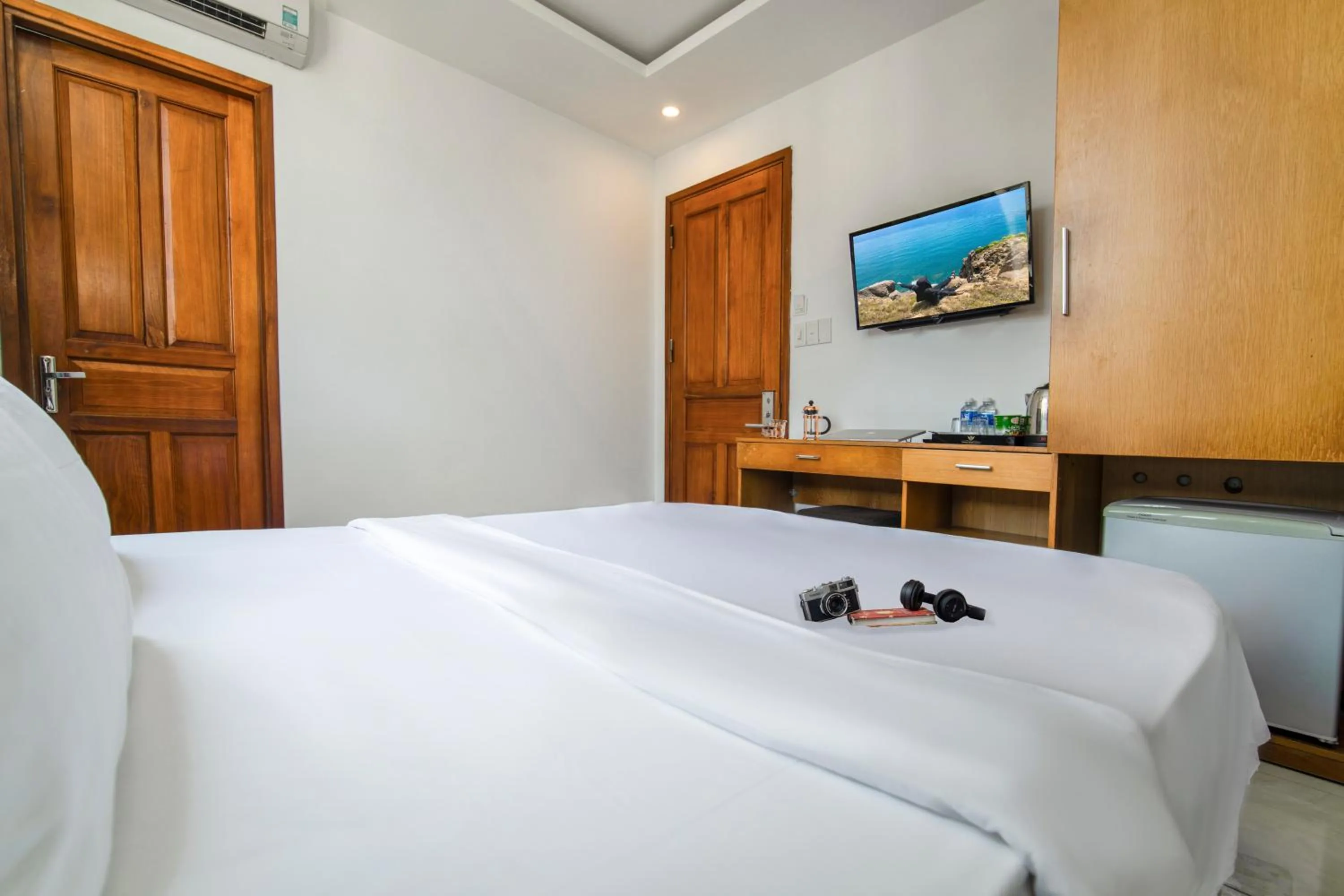 Bed in Trang Ngan Hotel by THG