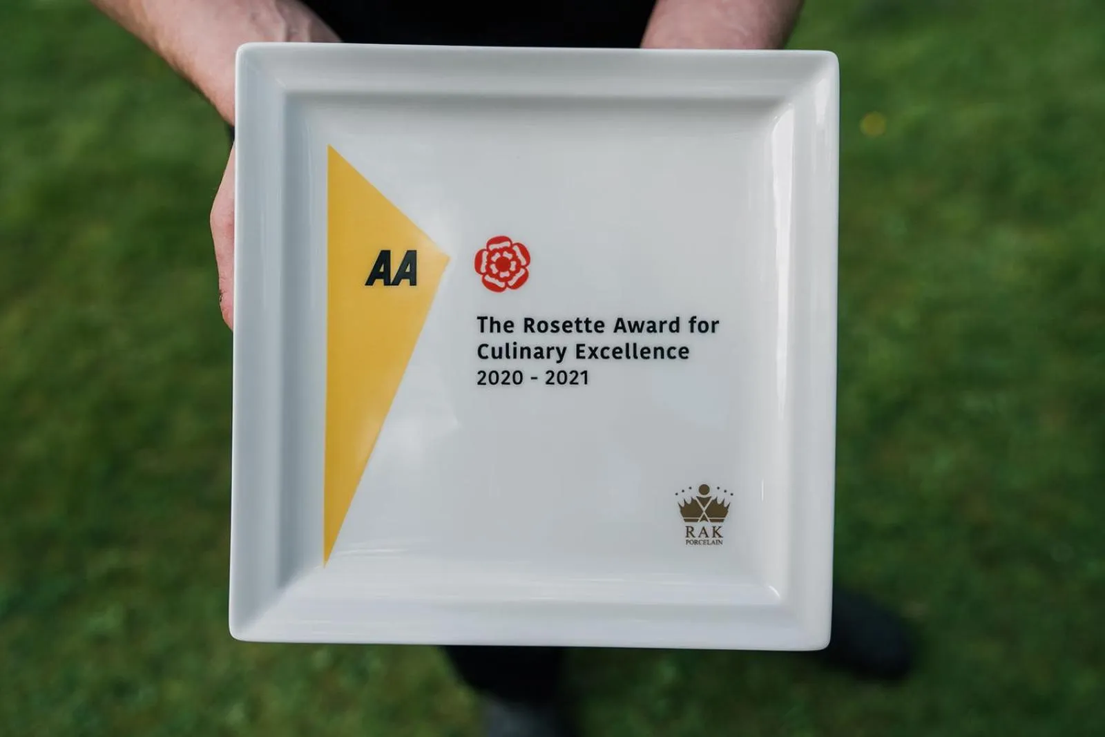 Restaurant/places to eat in Dunadry Hotel And Gardens