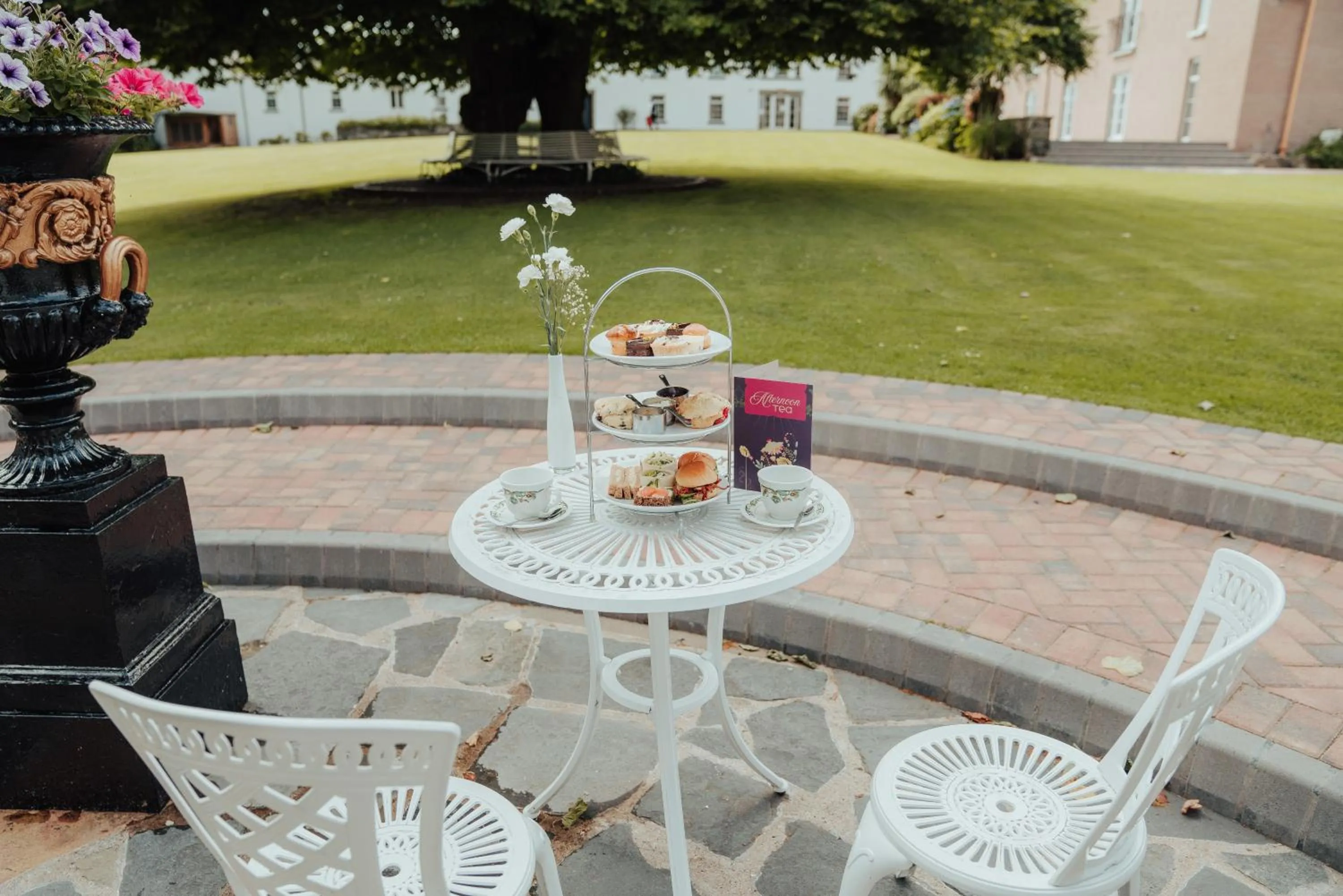 Garden in Dunadry Hotel And Gardens