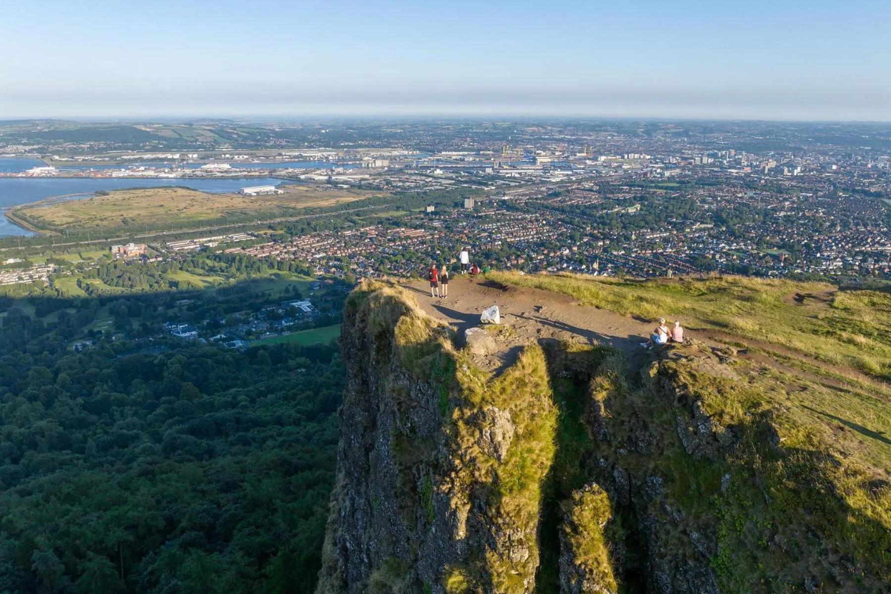 Nearby landmark in innbelfast