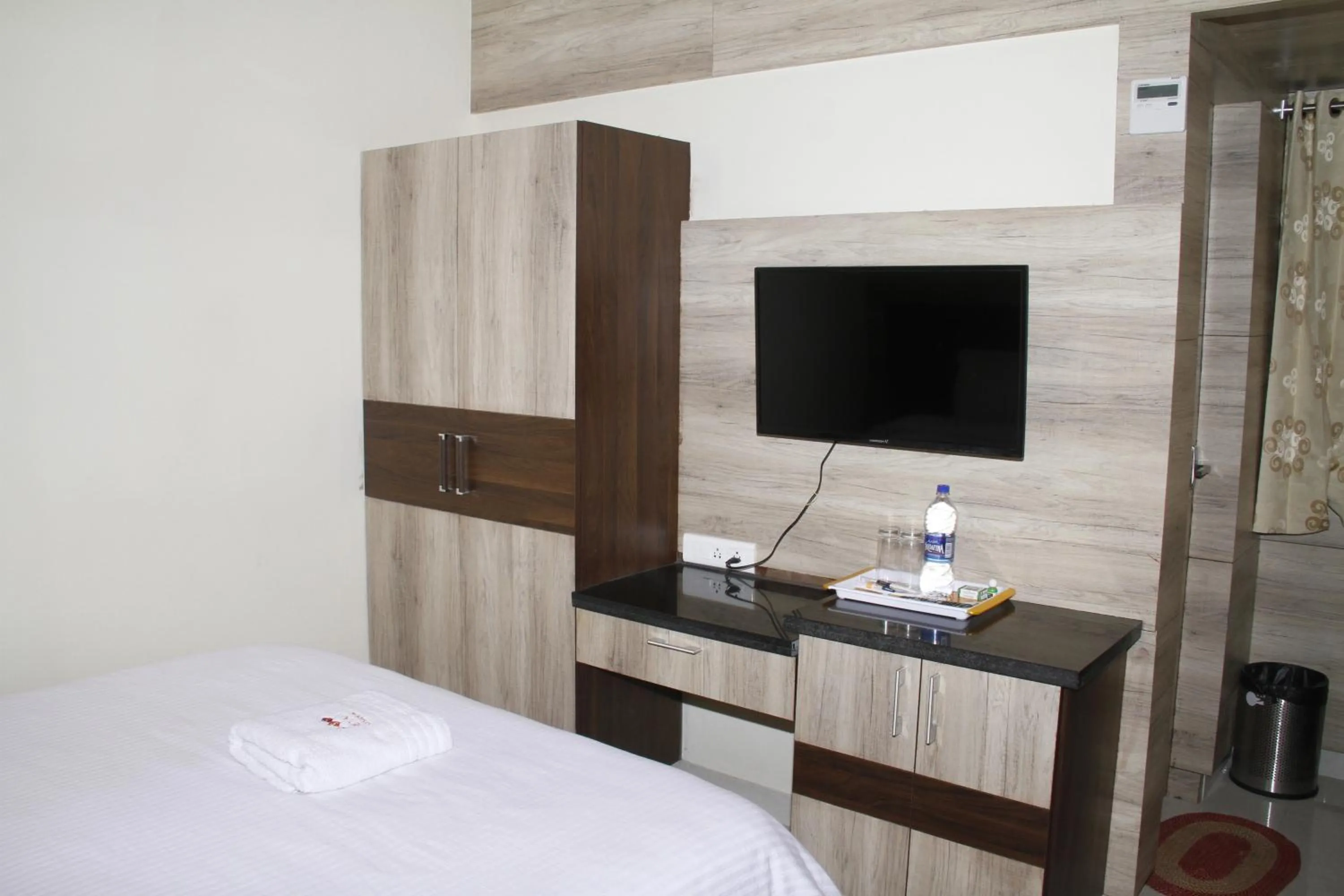 cot, Bed in Jeyam Residency
