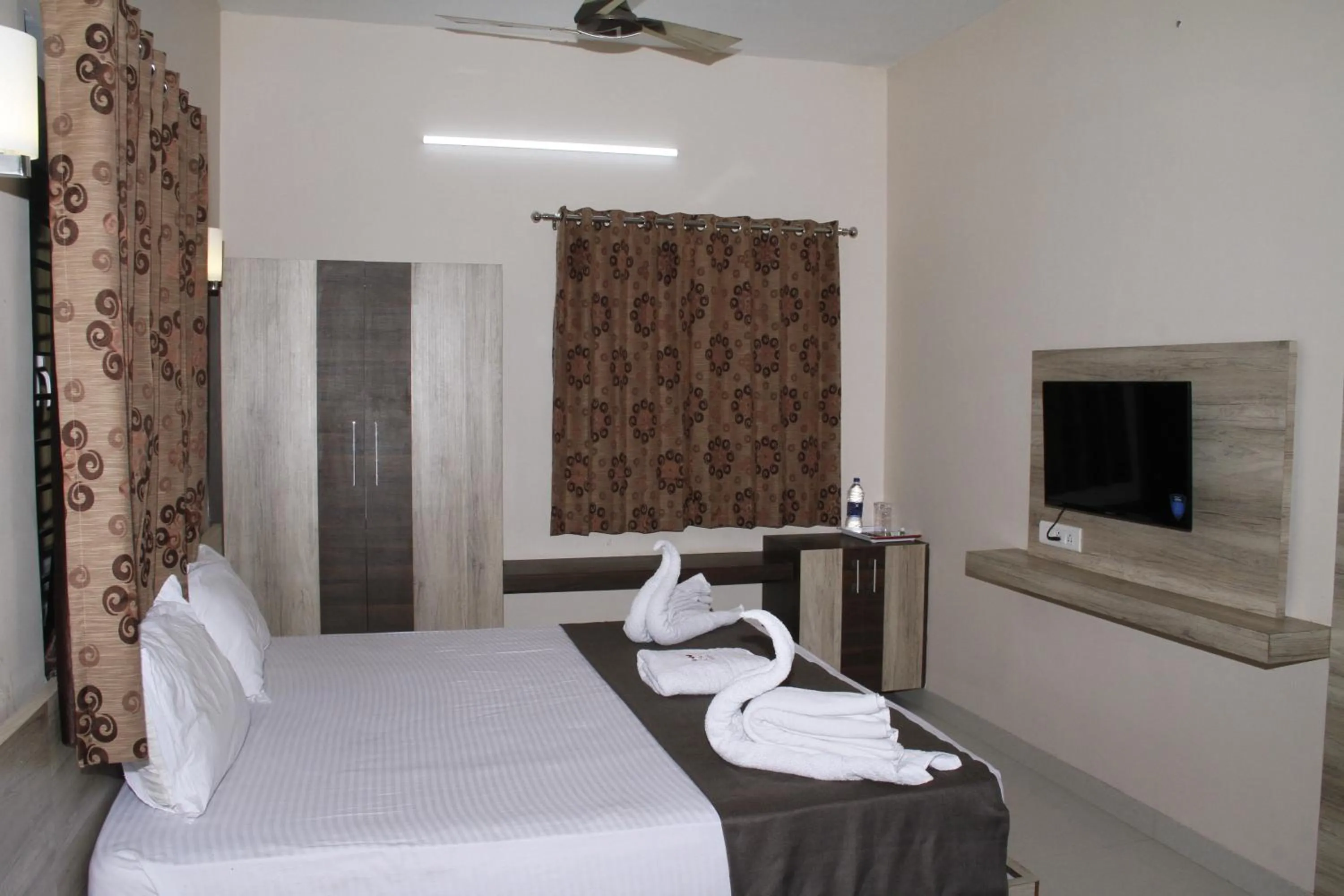cot, Bed in Jeyam Residency