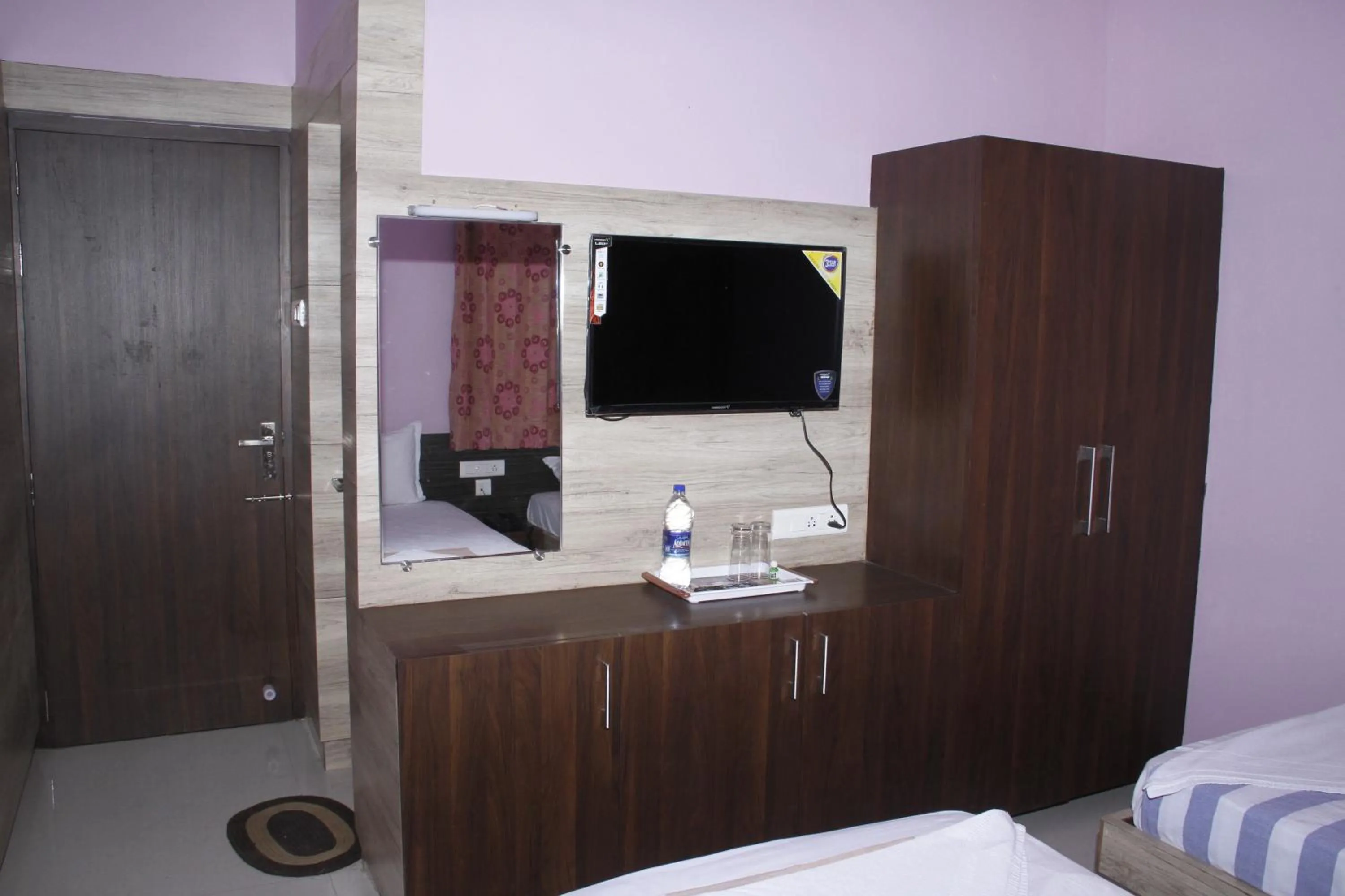 Other, Bed in Jeyam Residency