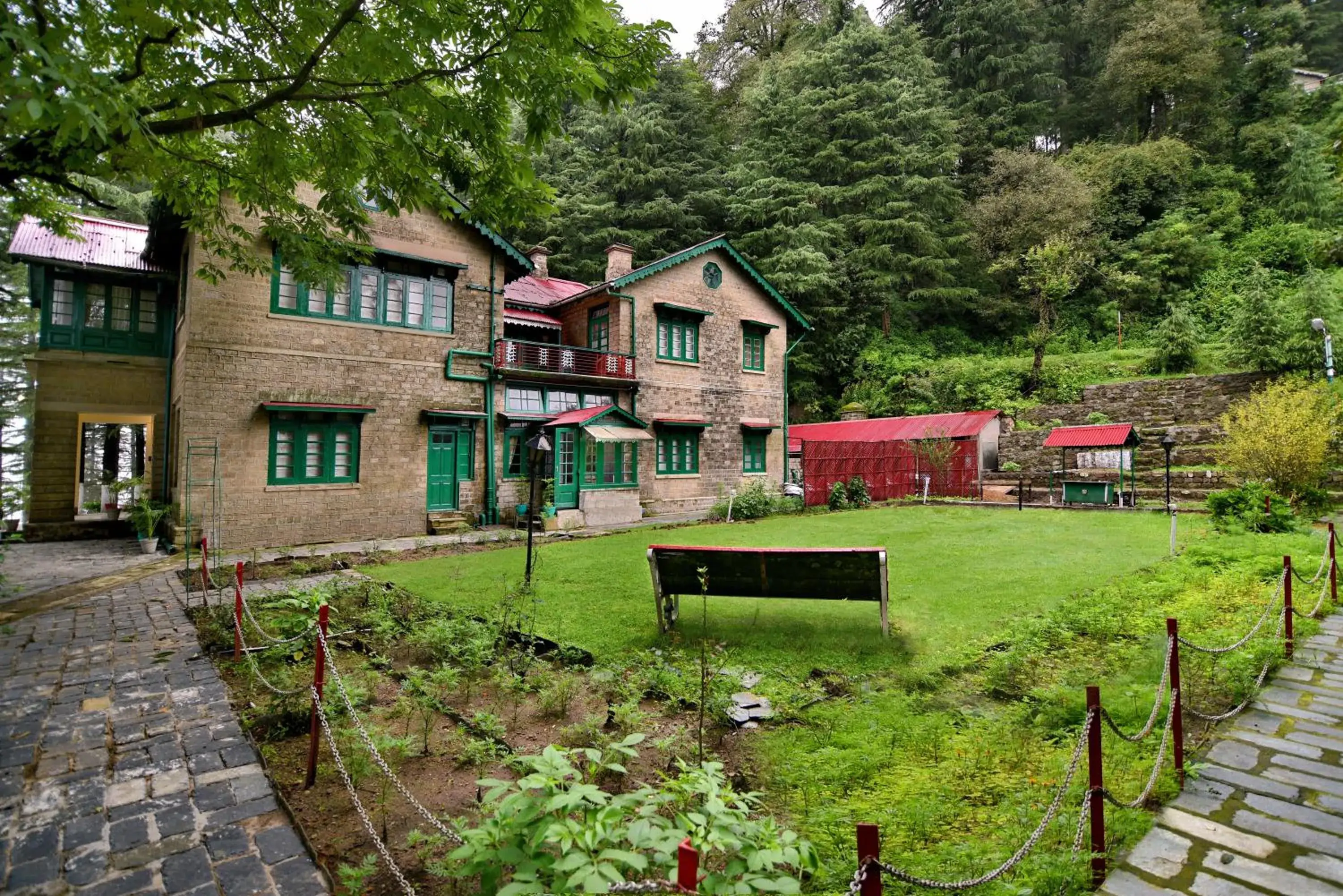Property building in Brij Villa, Dalhousie - A Colonial Luxury Retreat Property building in Brij Villa, Dalhousie - A Colonial Luxury Retreat