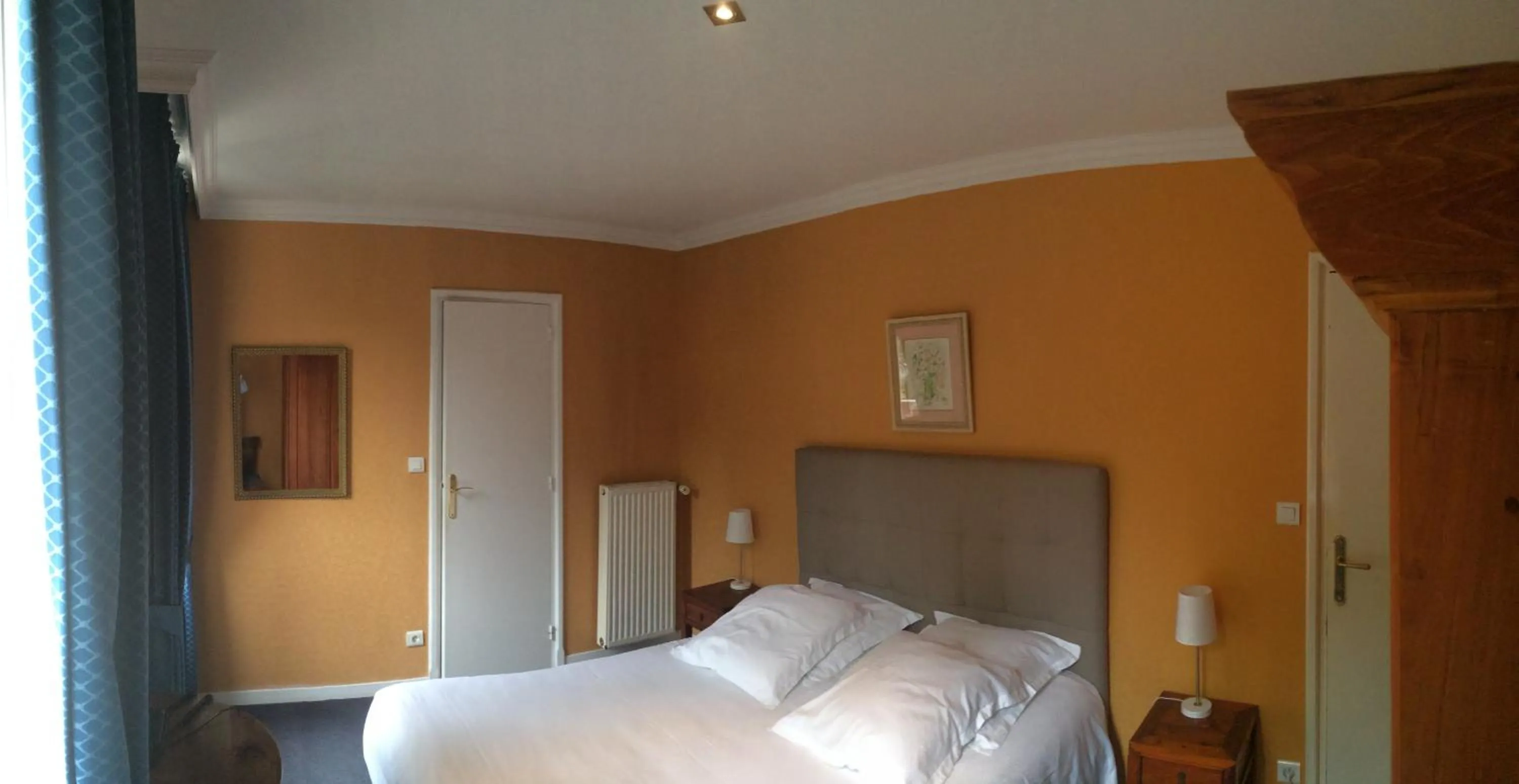 Bedroom, Bed in Hôtel Saint Alban