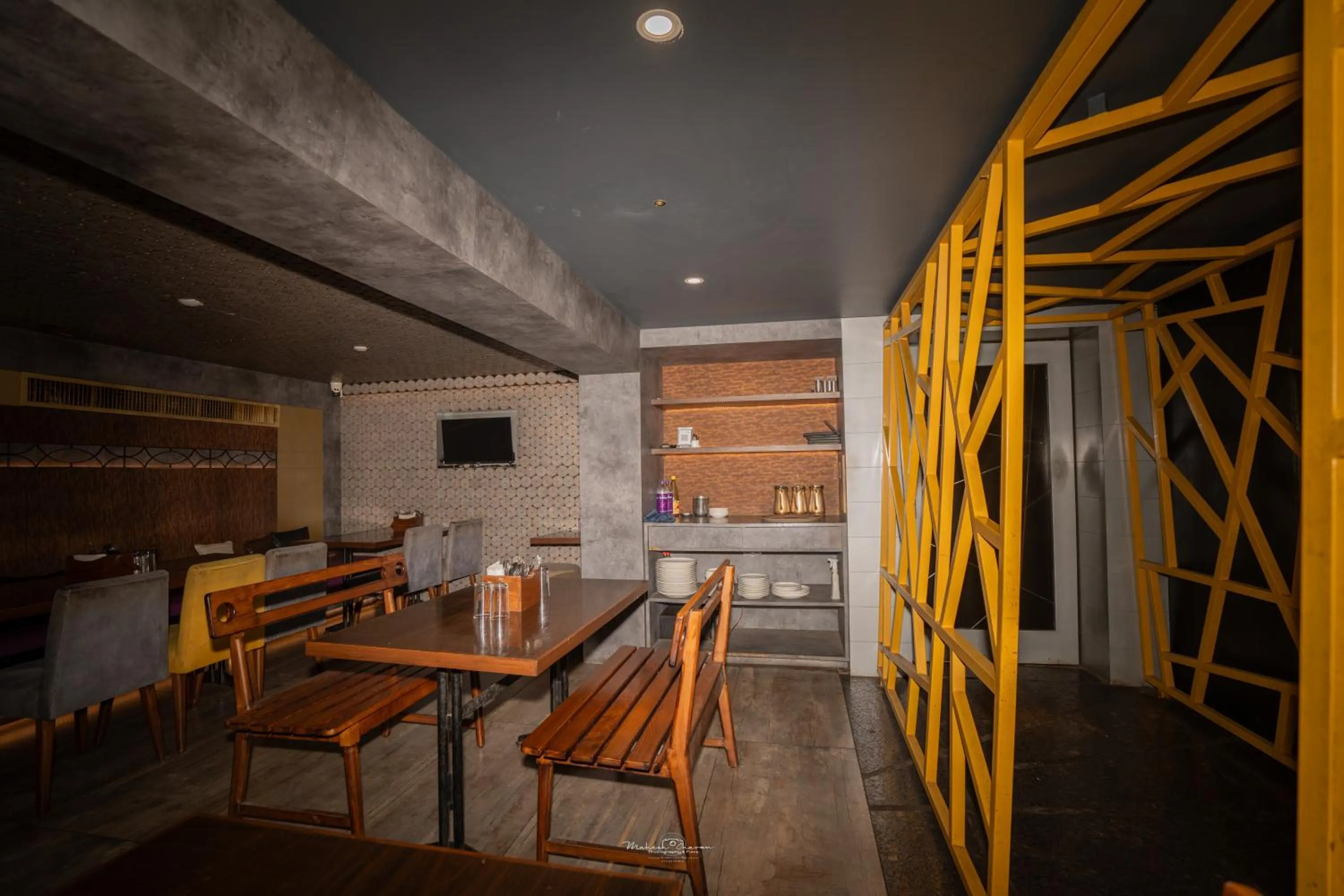 minibar in Hotel Vrishali Executive