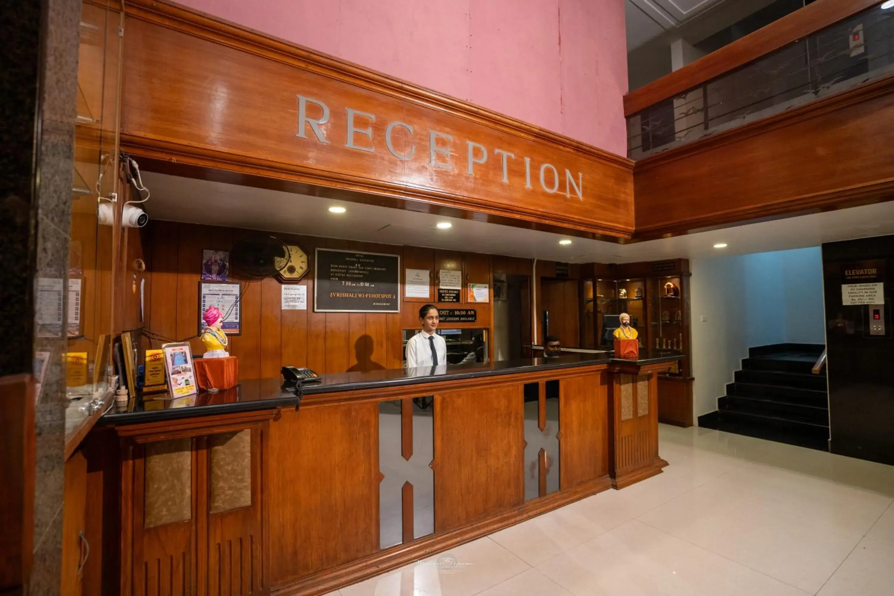 Lobby or reception in Hotel Vrishali Executive Lobby or reception in Hotel Vrishali Executive