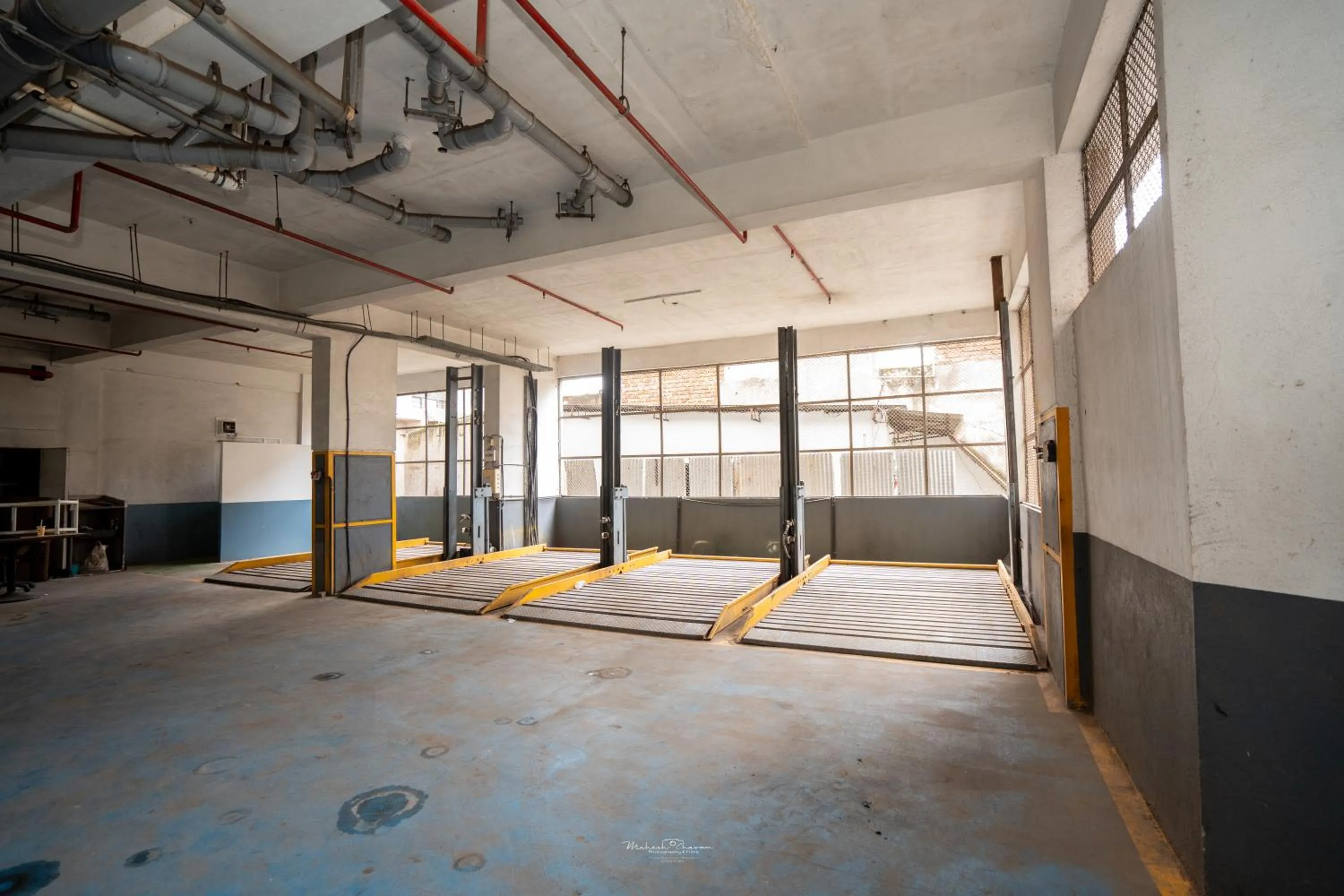 Parking, Bed in Hotel Vrishali Executive