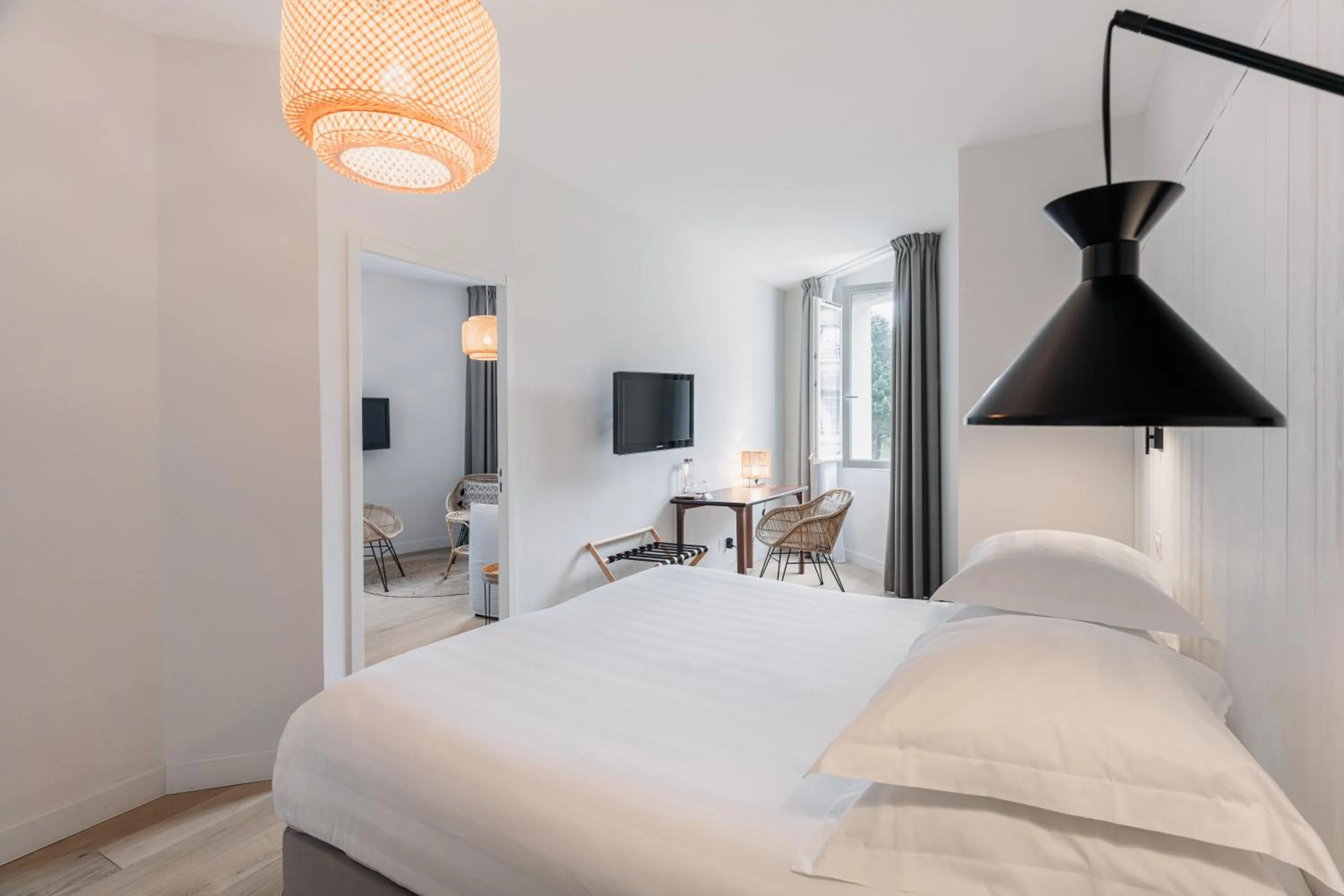 Bed in Hotel De Diane