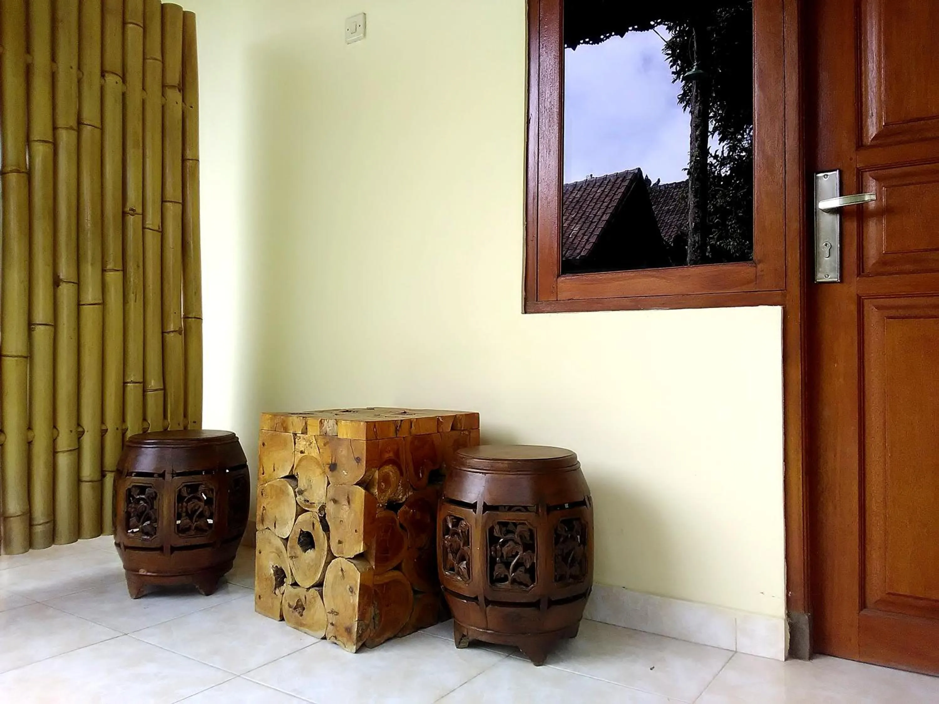 Balcony/Terrace in Astawa House