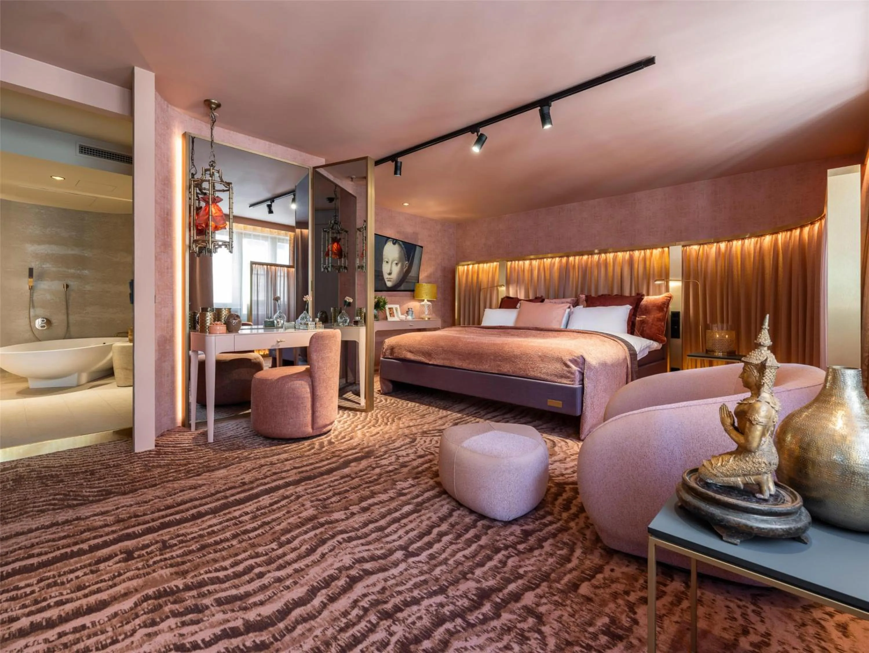 Photo of the whole room, Bed in Radisson Blu Scandinavia Hotel, Göteborg