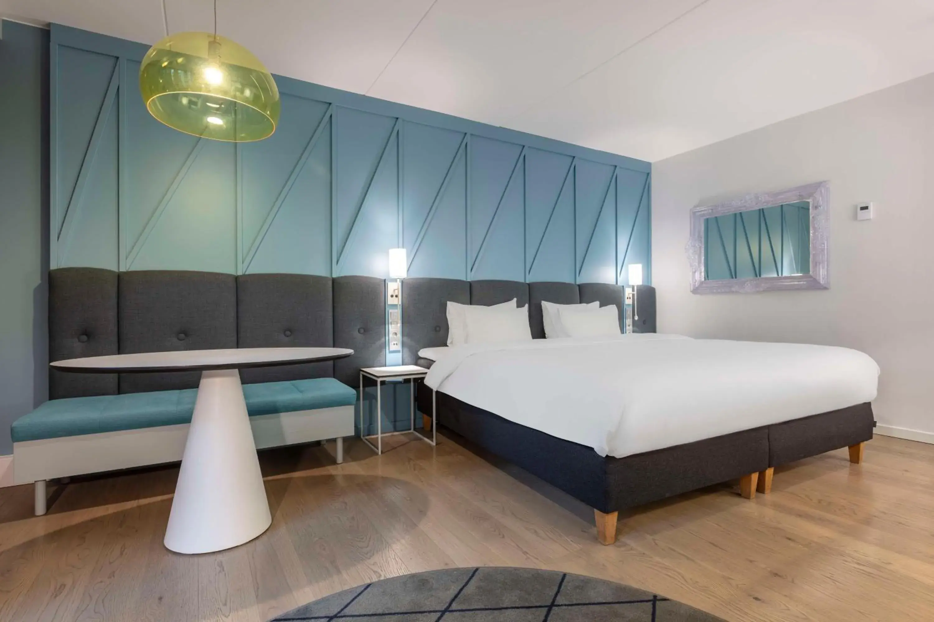 Bedroom, Bed in Radisson Blu Scandinavia Hotel, Göteborg Bedroom, Bed in Radisson Blu Scandinavia Hotel, Göteborg