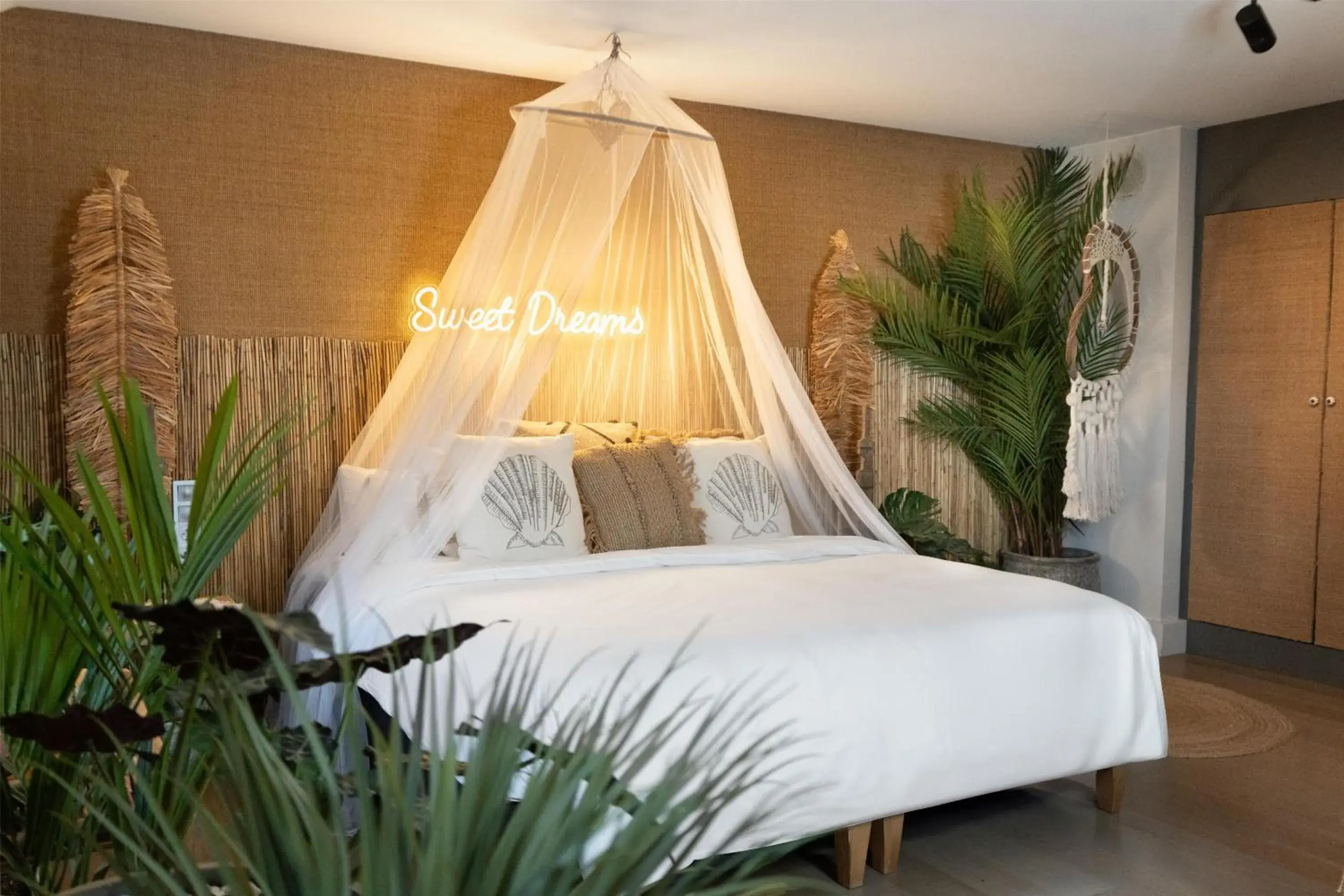 Photo of the whole room, Bed in Radisson Blu Scandinavia Hotel, Göteborg Photo of the whole room, Bed in Radisson Blu Scandinavia Hotel, Göteborg