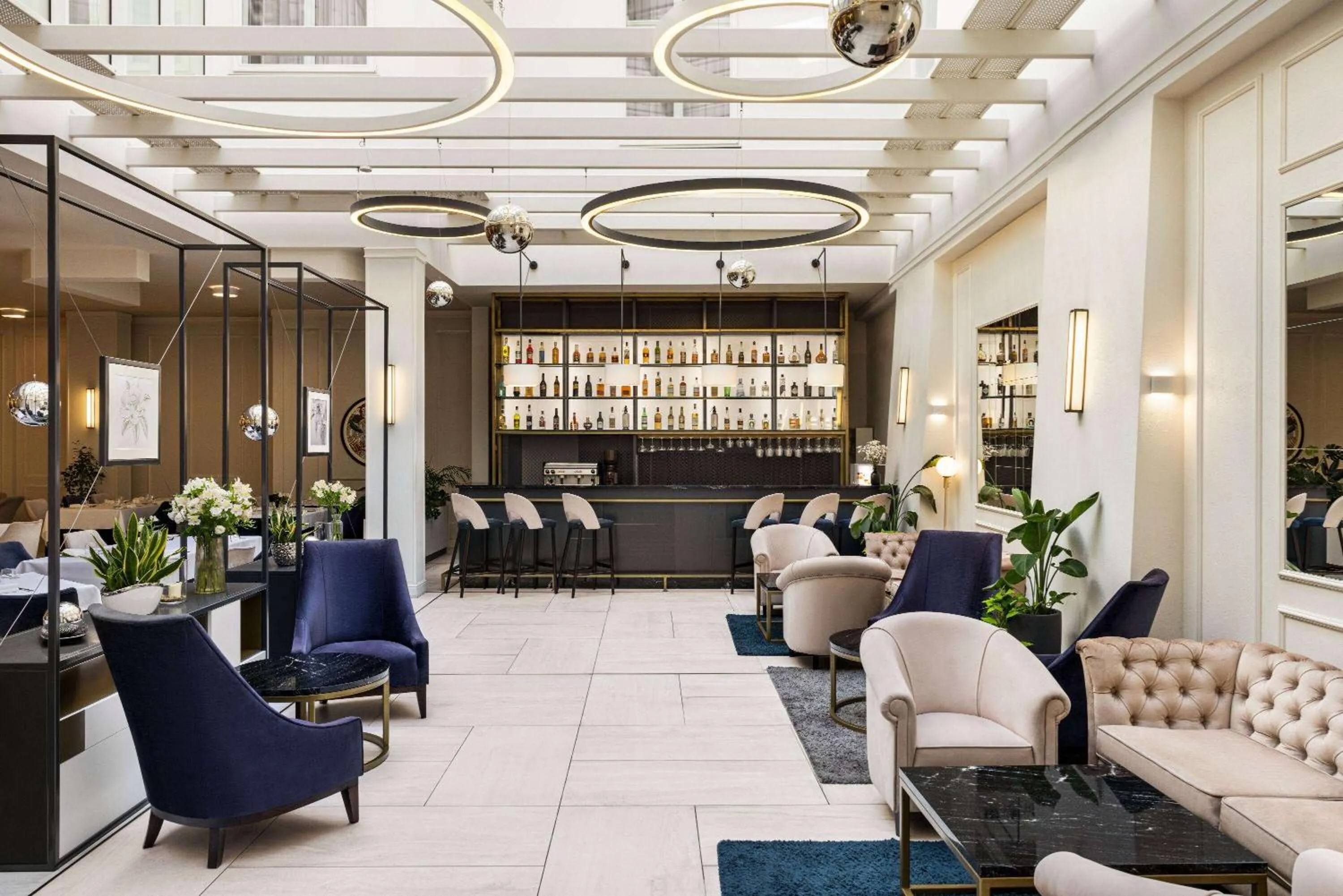 Lounge or bar in Wyndham Grand Krakow Old Town