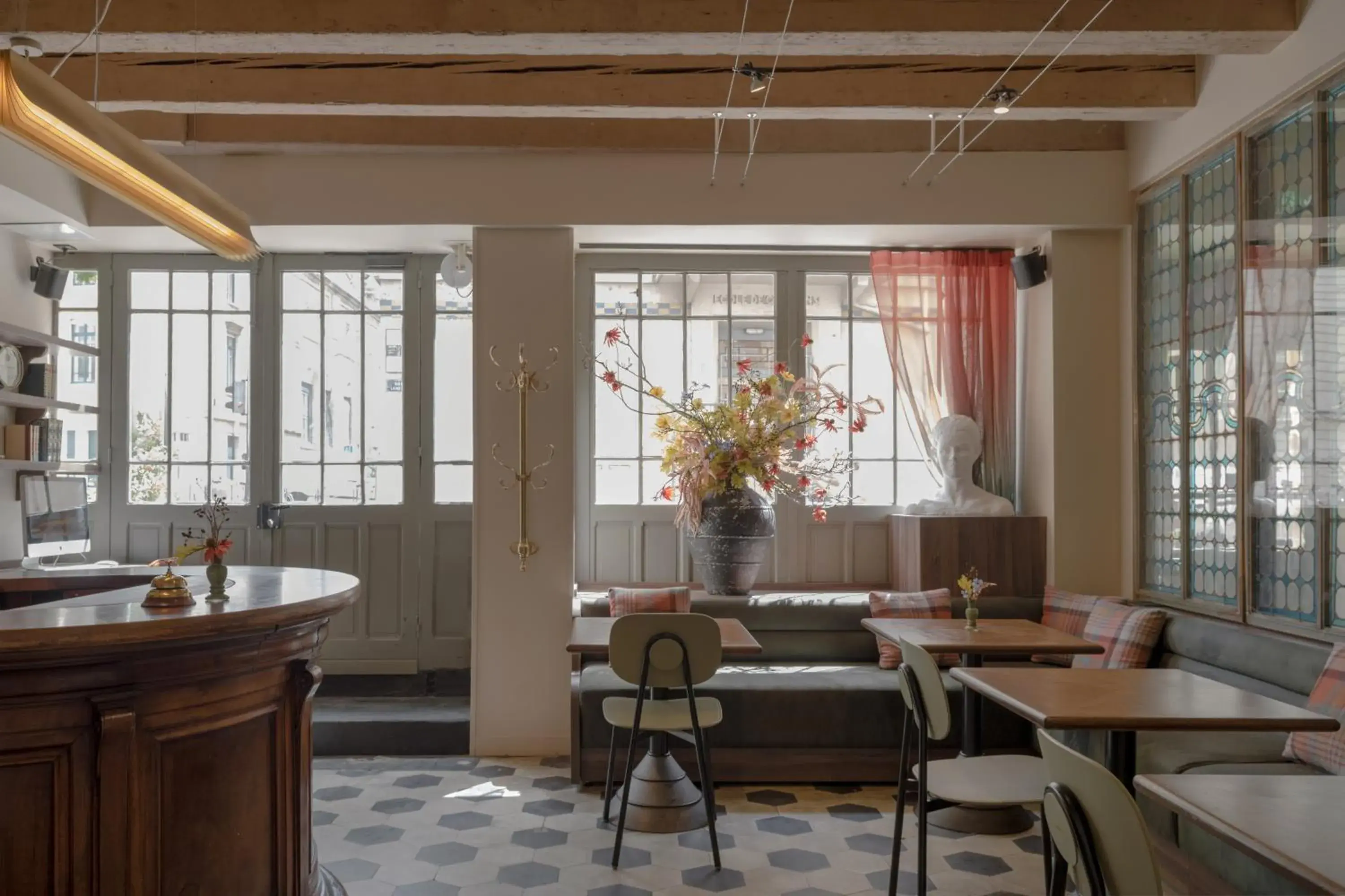 Lobby or reception in Académie Hôtel Lyon Lobby or reception in Académie Hôtel Lyon