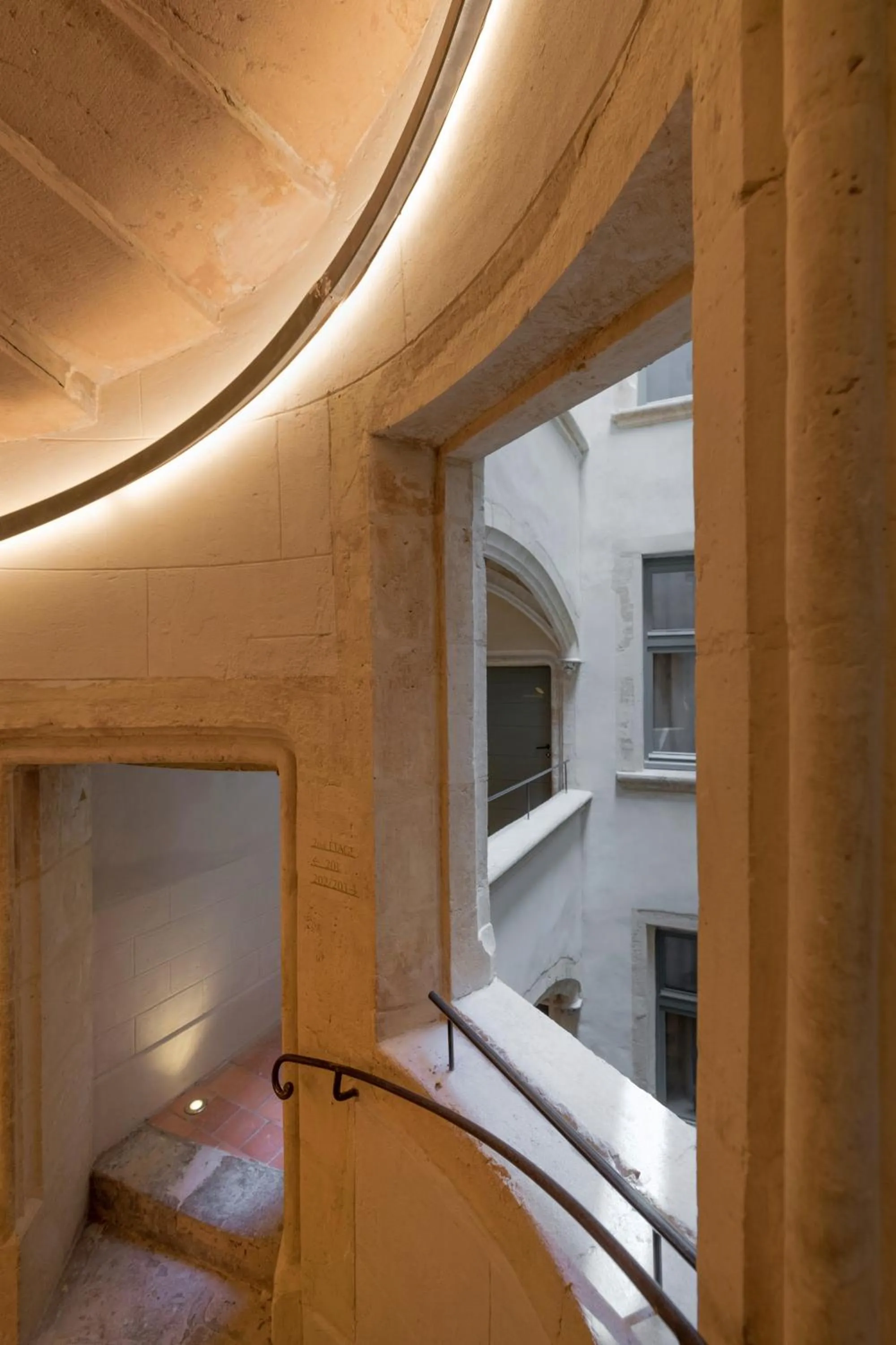 View (from property/room), Bed in Académie Hôtel Lyon