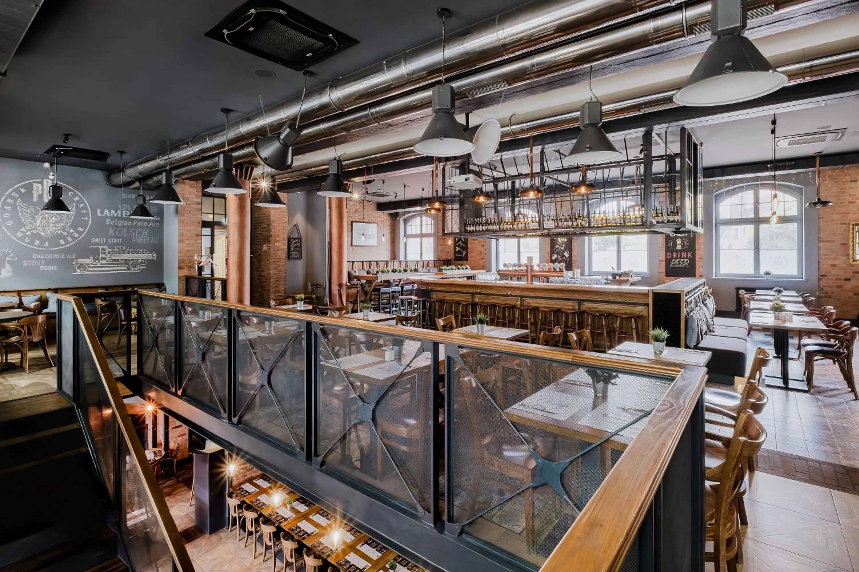 Restaurant/places to eat in Craft Beer Central Hotel