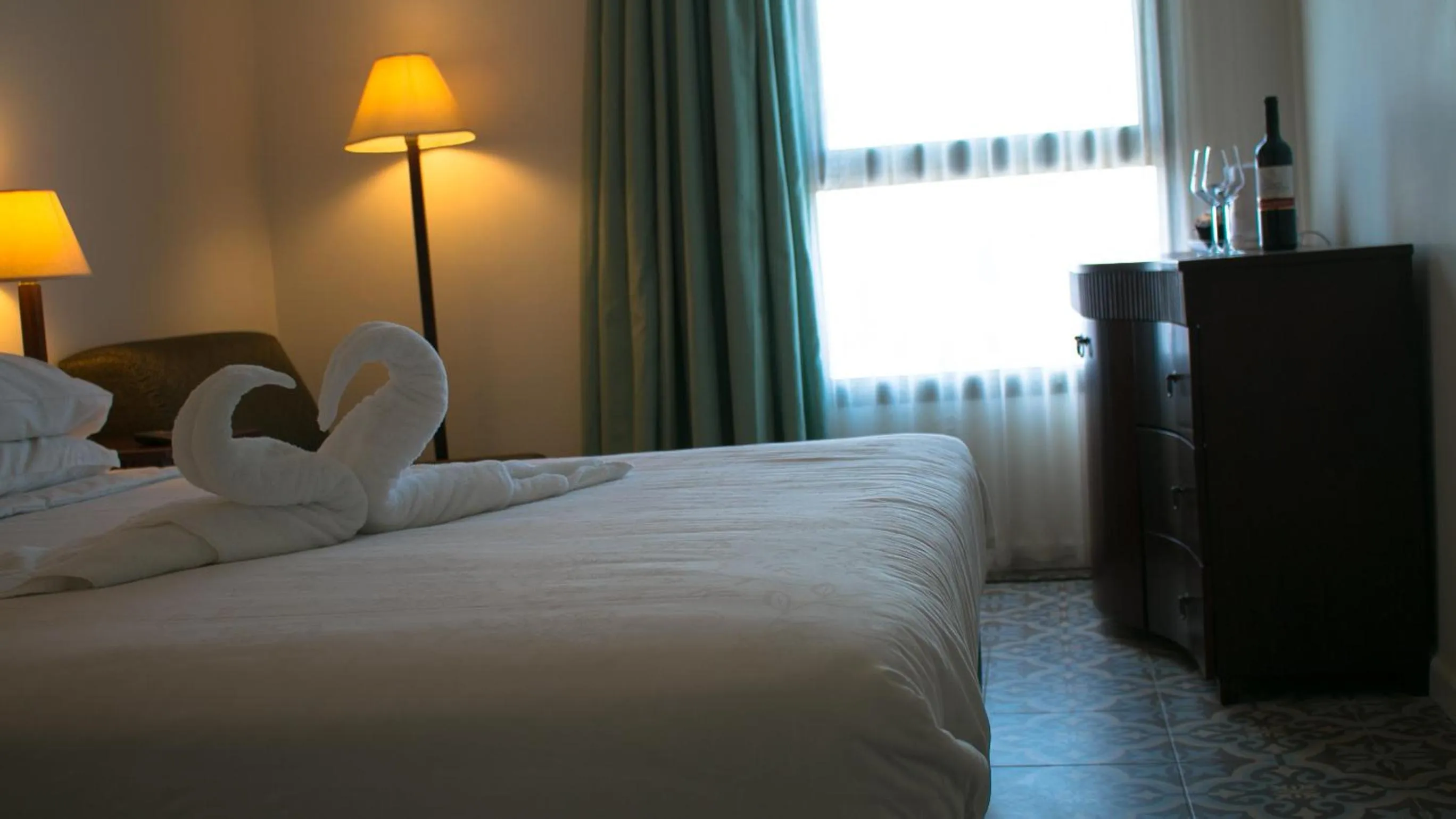 Bed in Jerusalem Gold Hotel