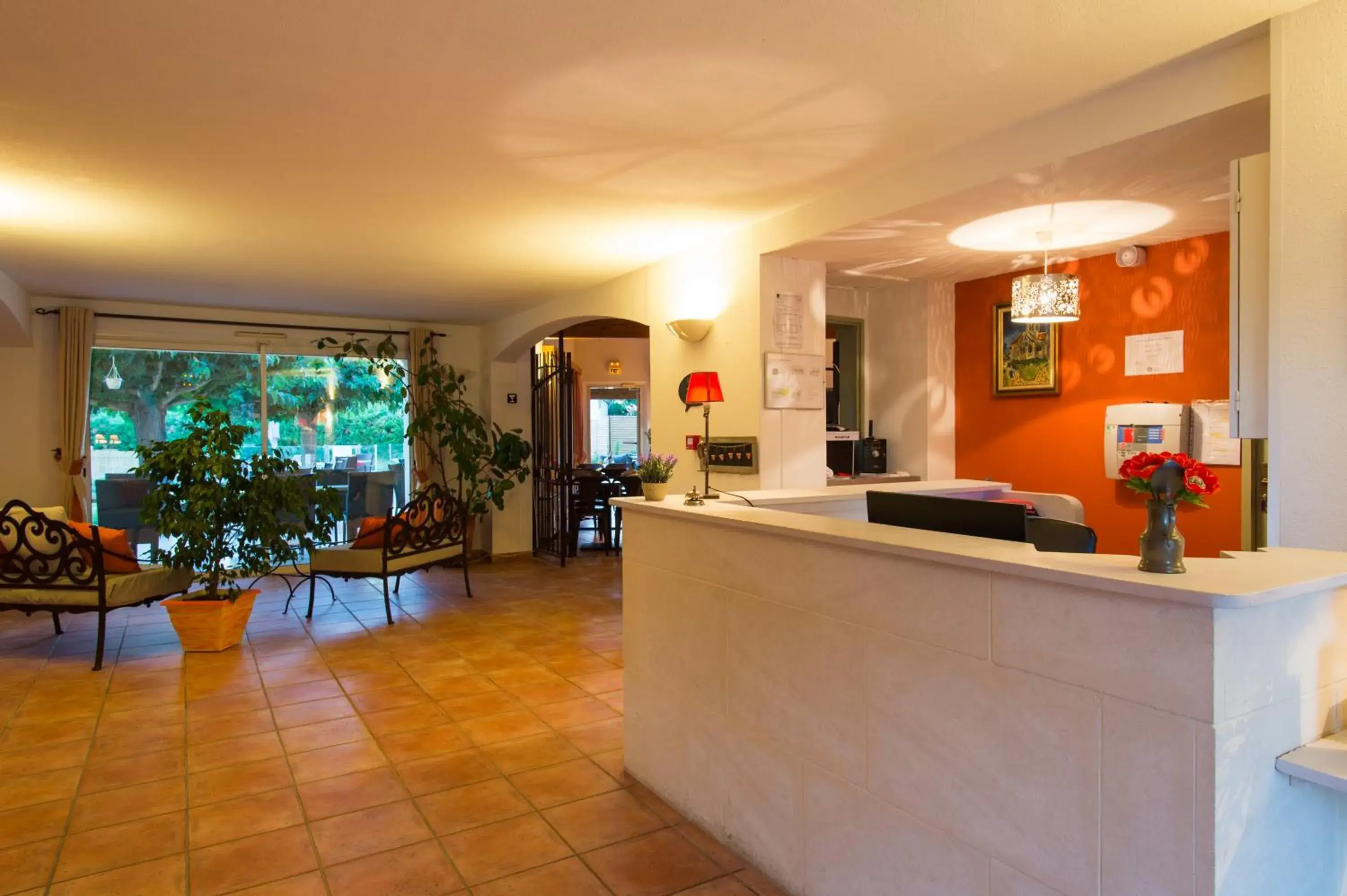 Lobby or reception in Best Western Hôtel Aurélia Lobby or reception in Best Western Hôtel Aurélia