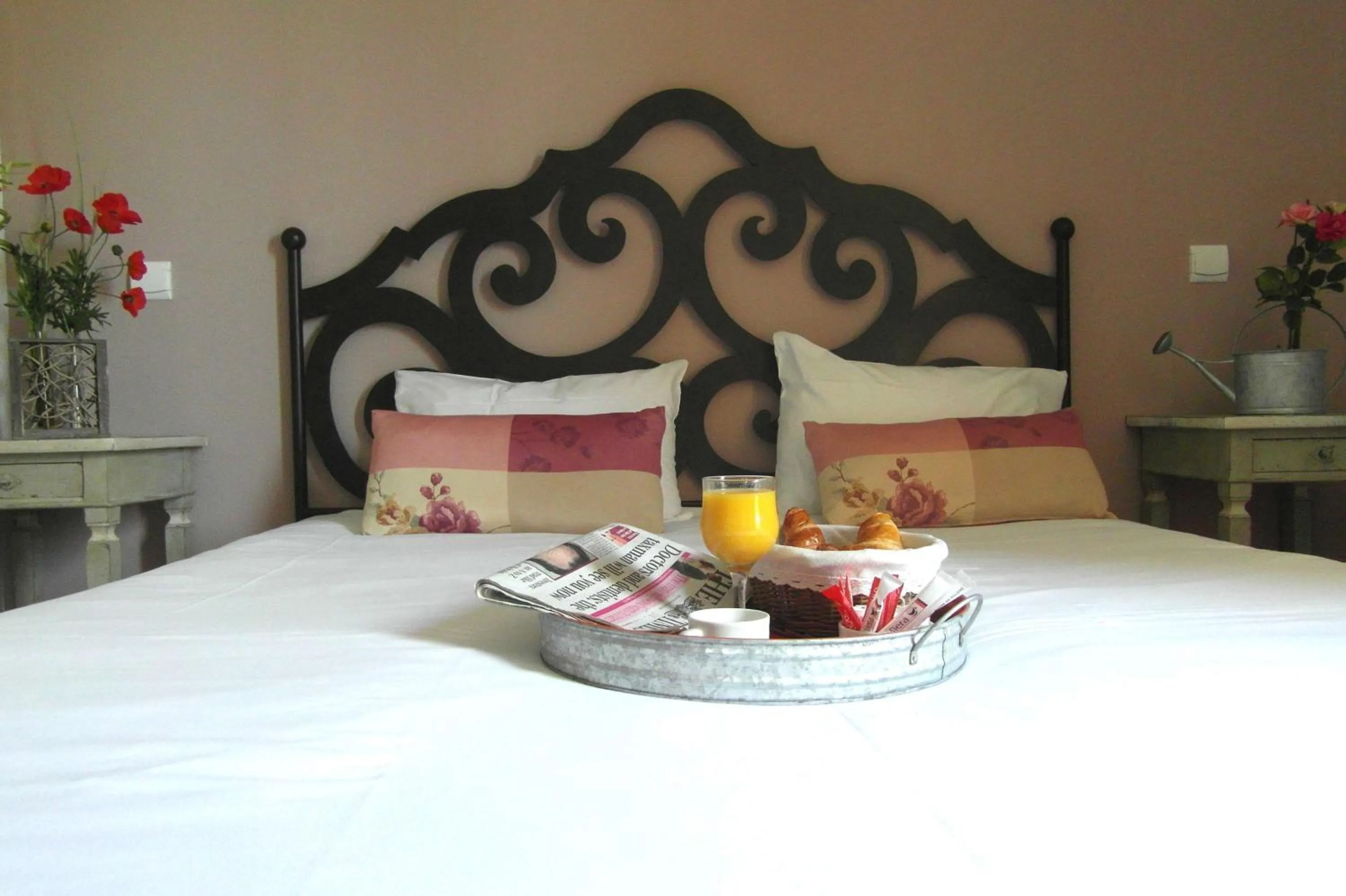 Photo of the whole room, Bed in Best Western Hôtel Aurélia