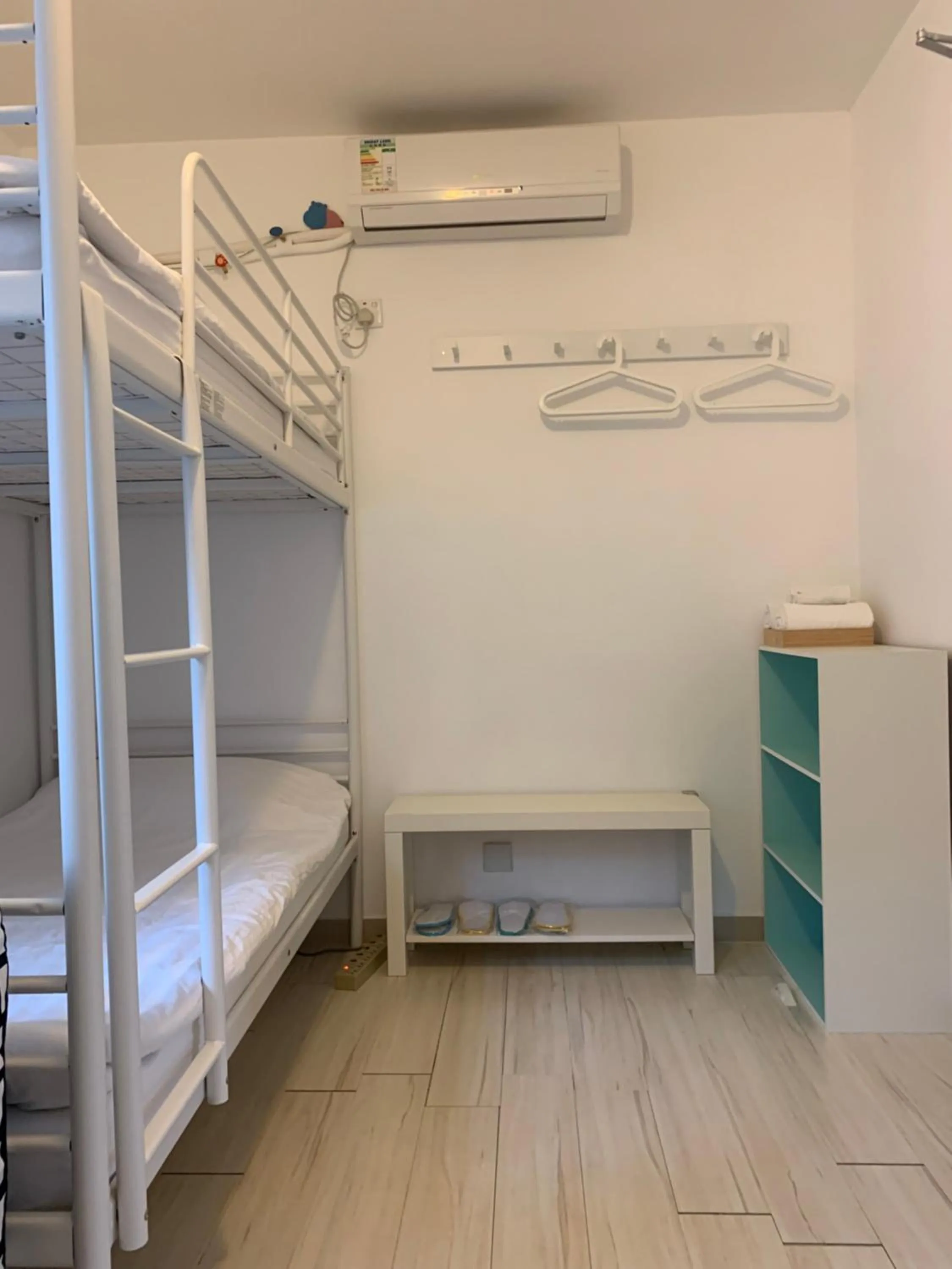 bunk bed, Bed in City Oasis Guesthouse