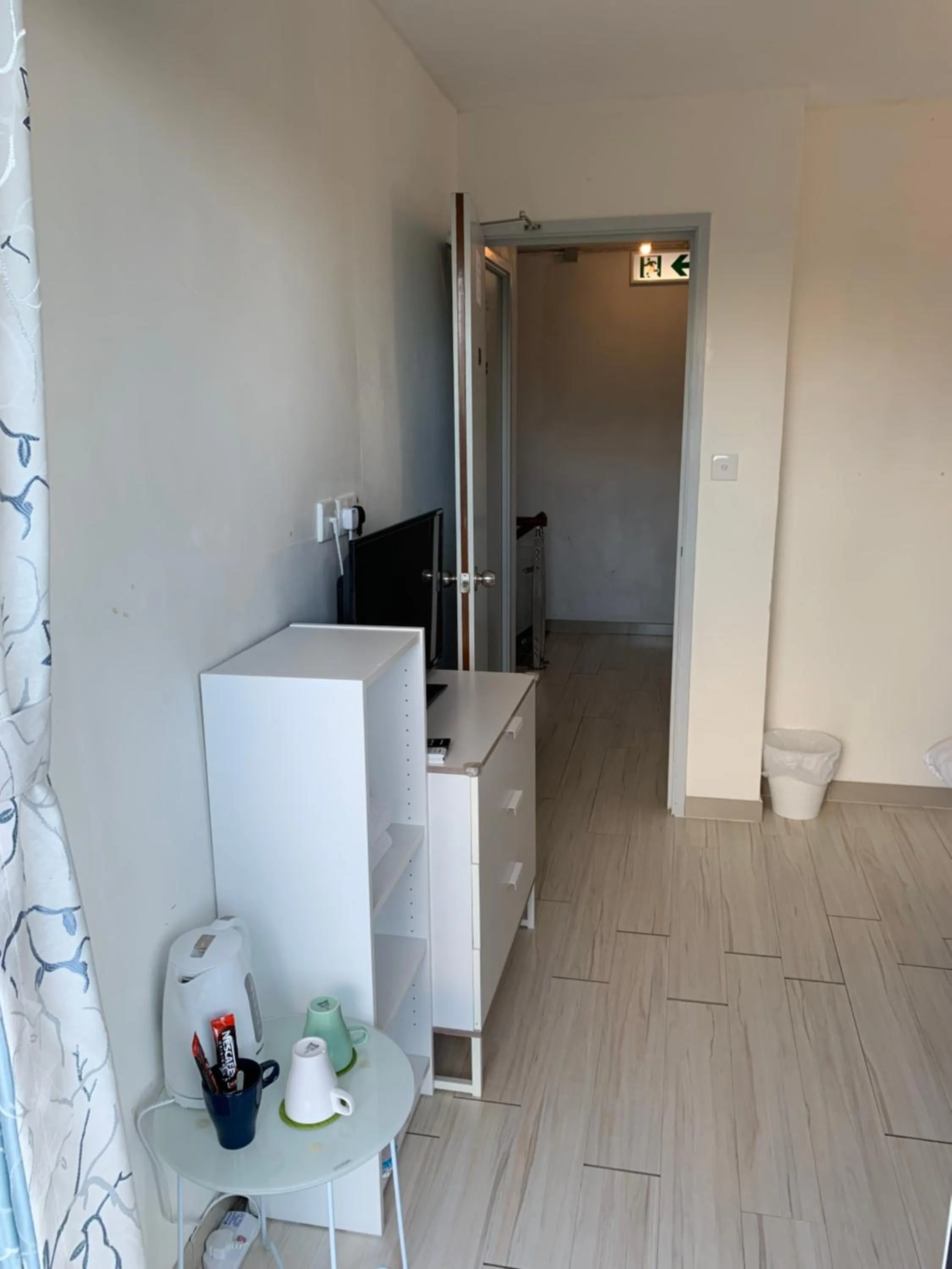 TV and multimedia in City Oasis Guesthouse