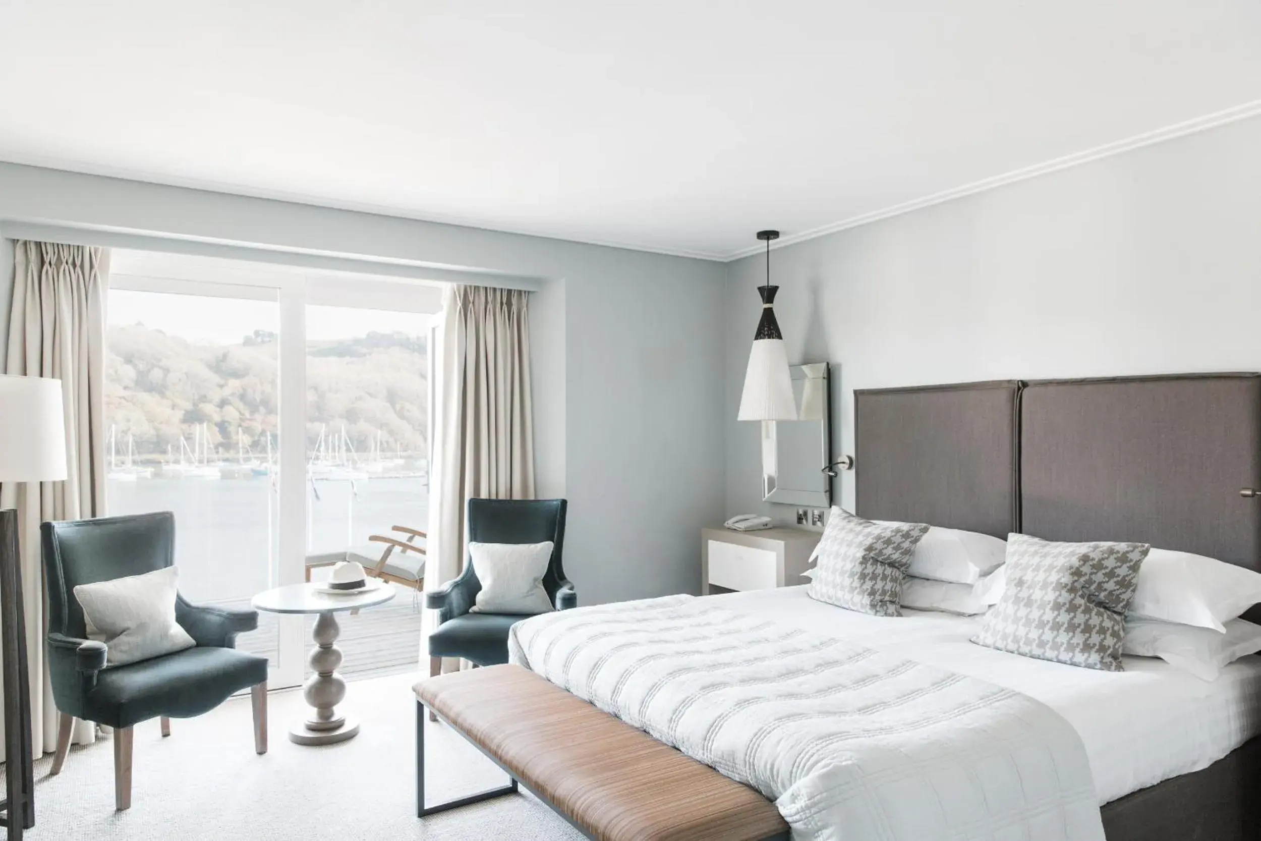 Deluxe Double Room with Balcony in Dart Marina Hotel Deluxe Double Room with Balcony in Dart Marina Hotel