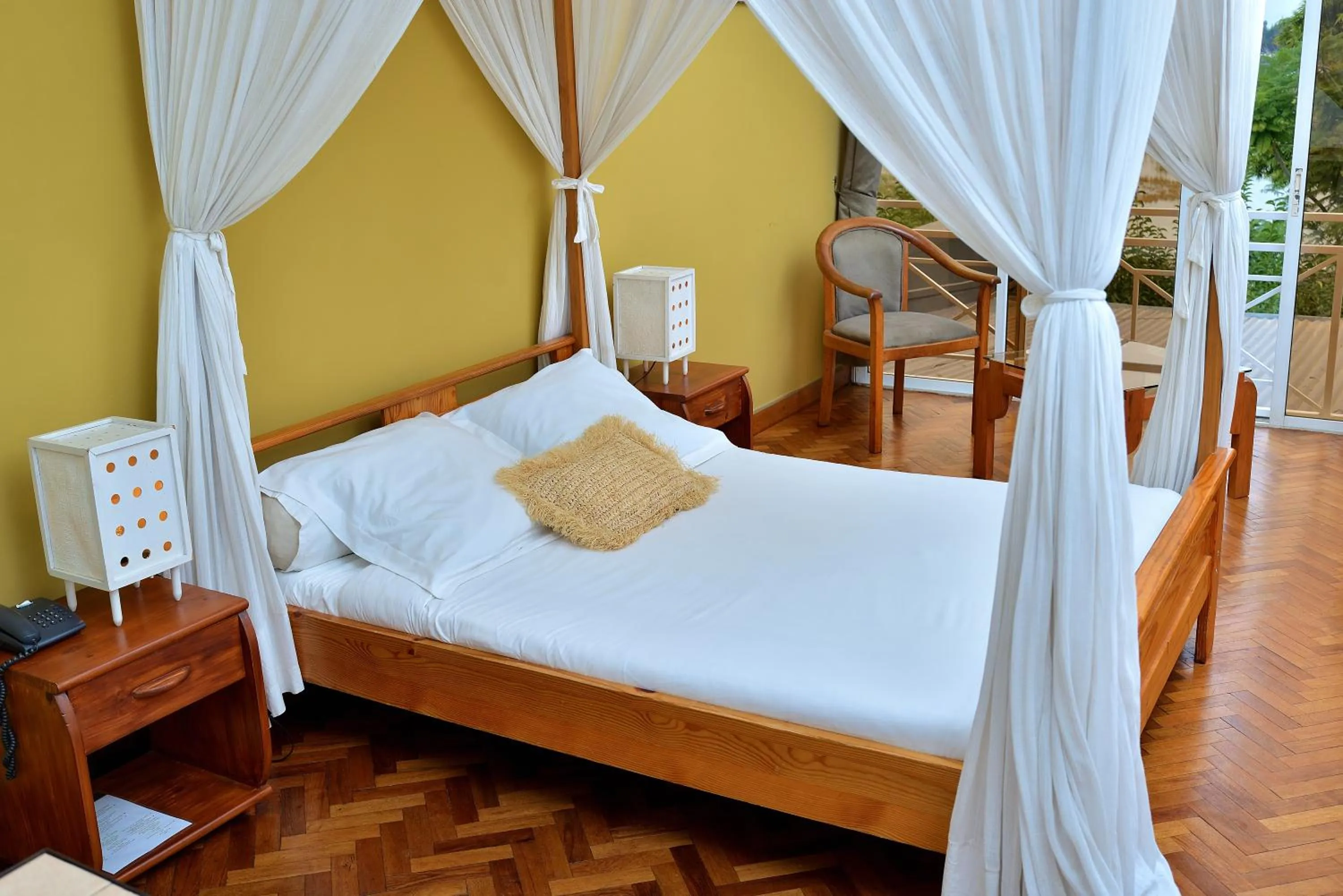 Bed in Riviera Garden Hotel Ivato Airport