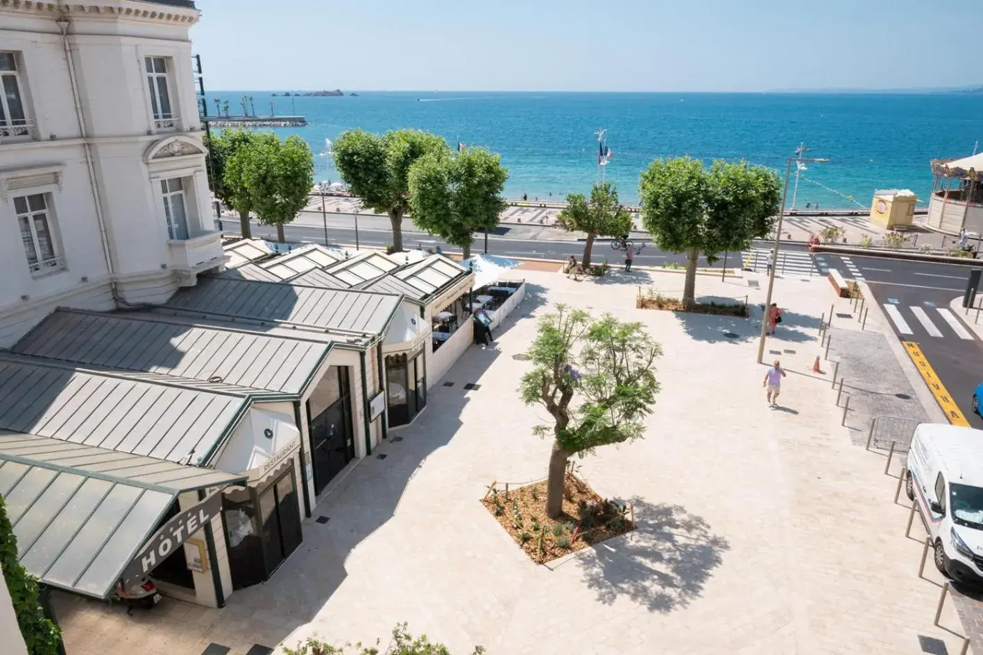 Property building in Excelsior Property building in Excelsior