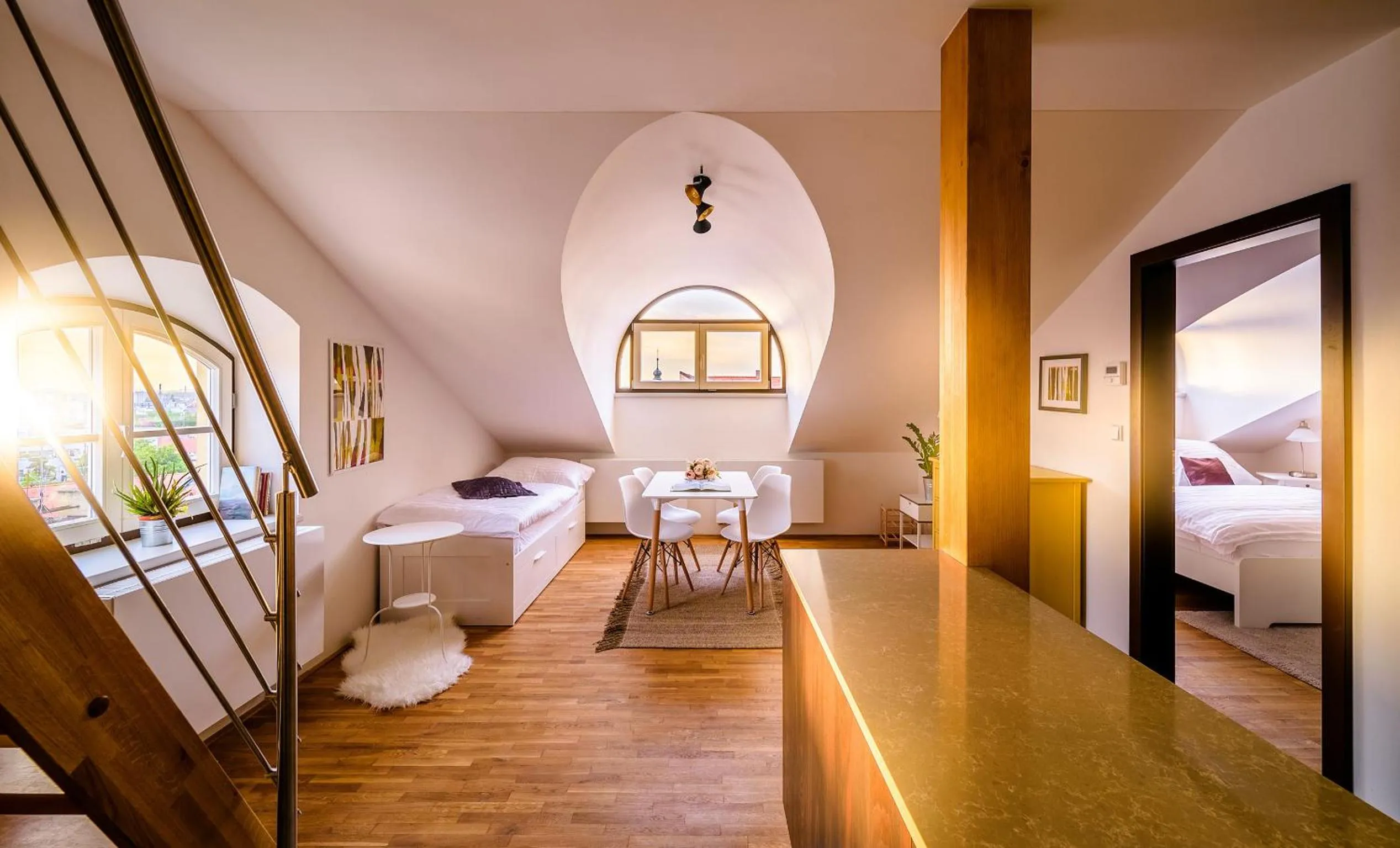 Rooftop Triplex Apartment in Centre